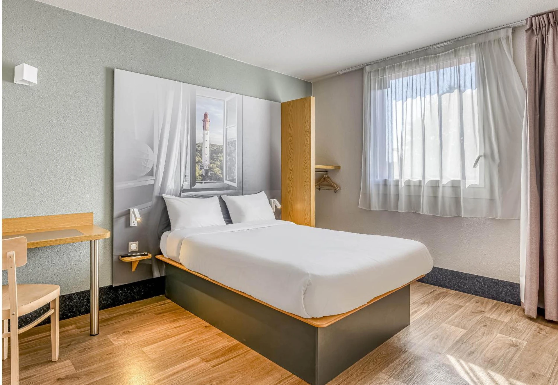 Chambre disponible pour un séminaire d'entreprise à B&B HOTEL Bordeaux Sud Mios 3 étoiles - Saint-Witz
