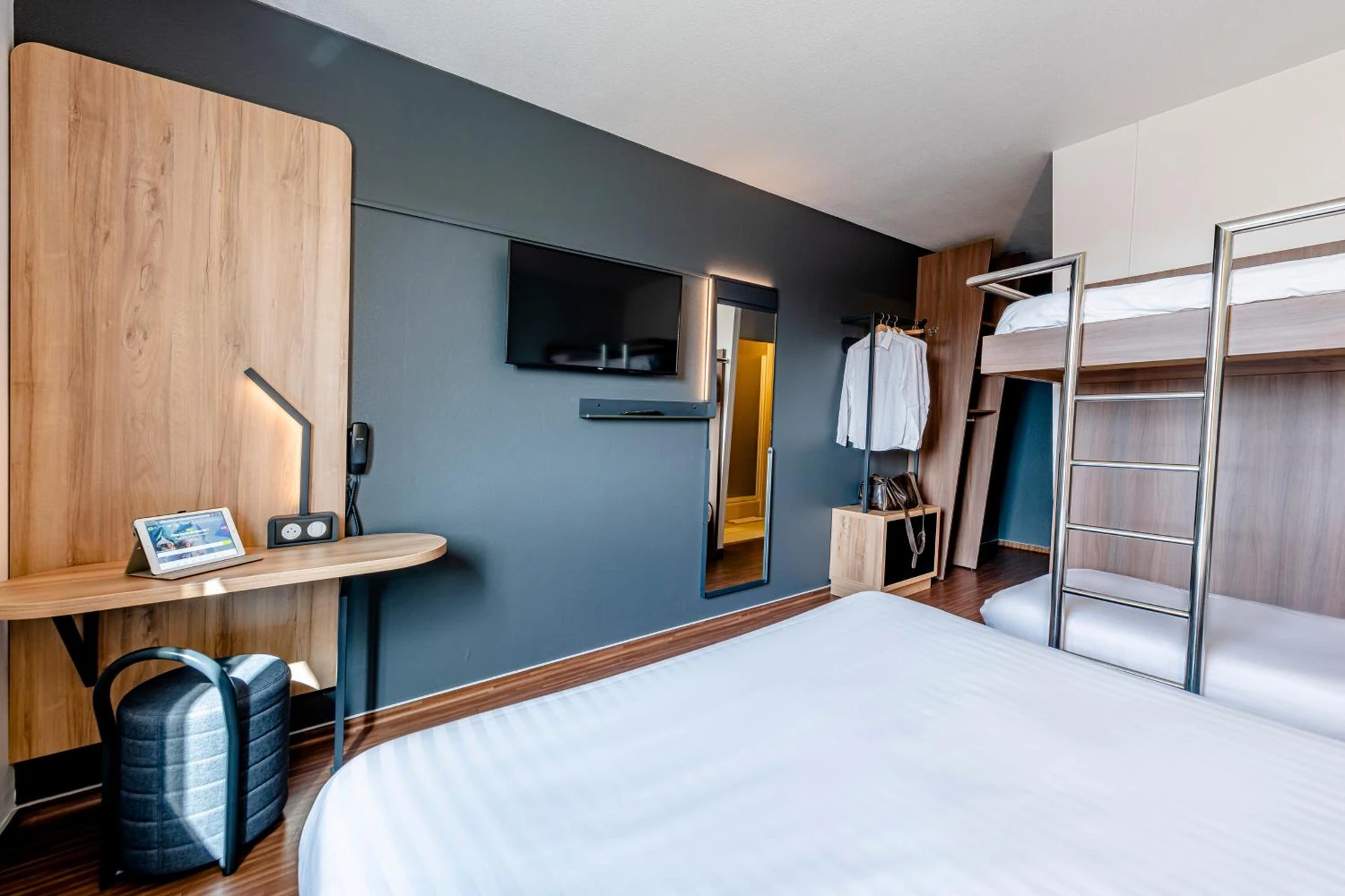 Chambre disponible pour un séminaire d'entreprise à B&B HOTEL Bordeaux Talence - Saint-Apollinaire