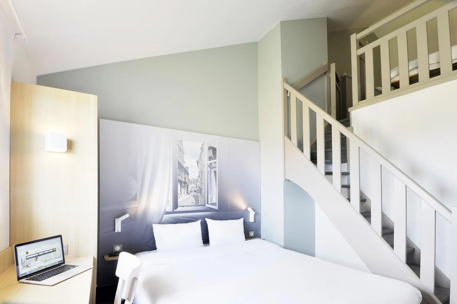 Chambre disponible pour un séminaire d'entreprise à B&B HOTEL Bourges 2 - Dijon