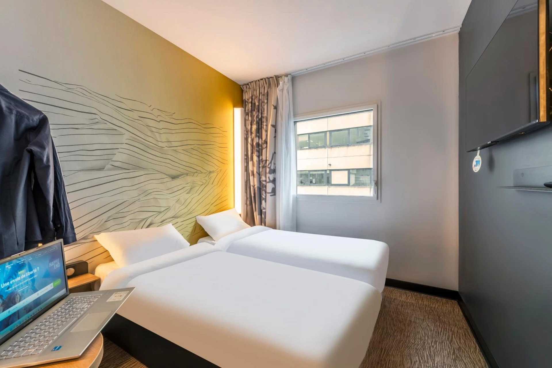 Chambre disponible pour un séminaire d'entreprise à B&B HOTEL Brest Centre Port de Commerce - Reims