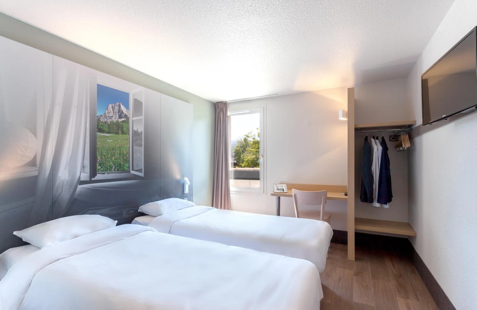 Magnifique chambre pour un séminaire d'entreprise à B&B HOTEL CHAMBERY La Cassine - Fillinges