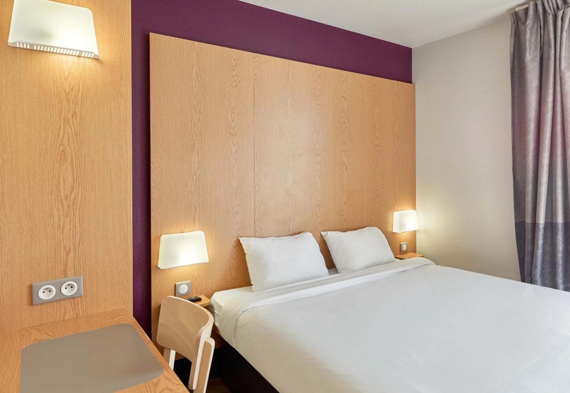 Chambre disponible pour un séminaire d'entreprise à B&B HOTEL Orly Chevilly Marché International - Chevilly-Larue