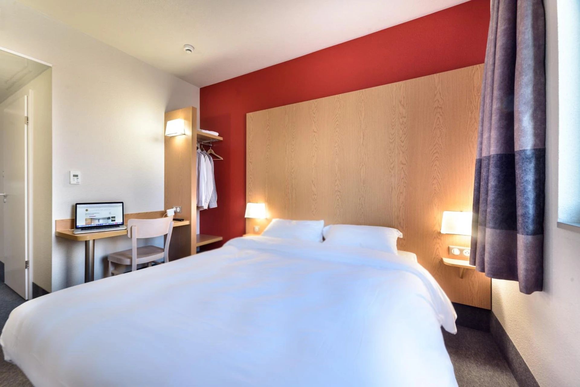 Chambre disponible pour un séminaire d'entreprise à B&B HOTEL Colmar Expo - Colmar