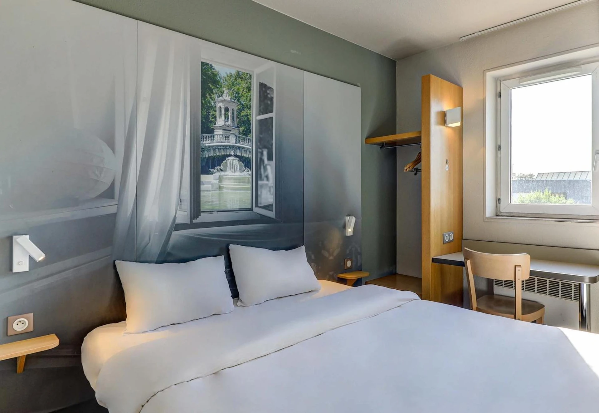Chambre à B&B HOTEL Dijon Nord Zénith - Organiser un séminaire d'entreprise à Sèvres