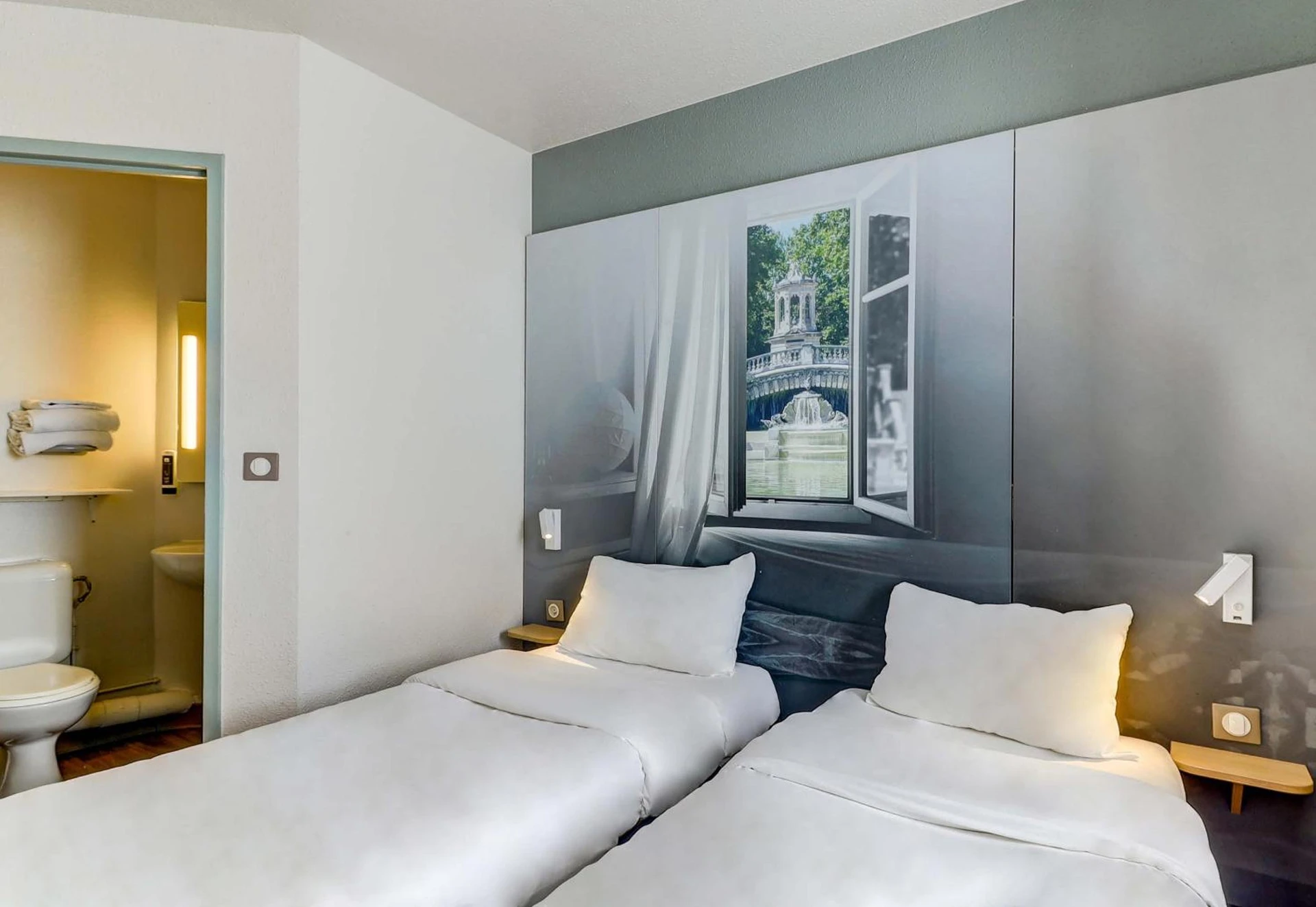 Magnifique chambre pour un séminaire d'entreprise à B&B HOTEL Dijon Nord Zénith - Sèvres