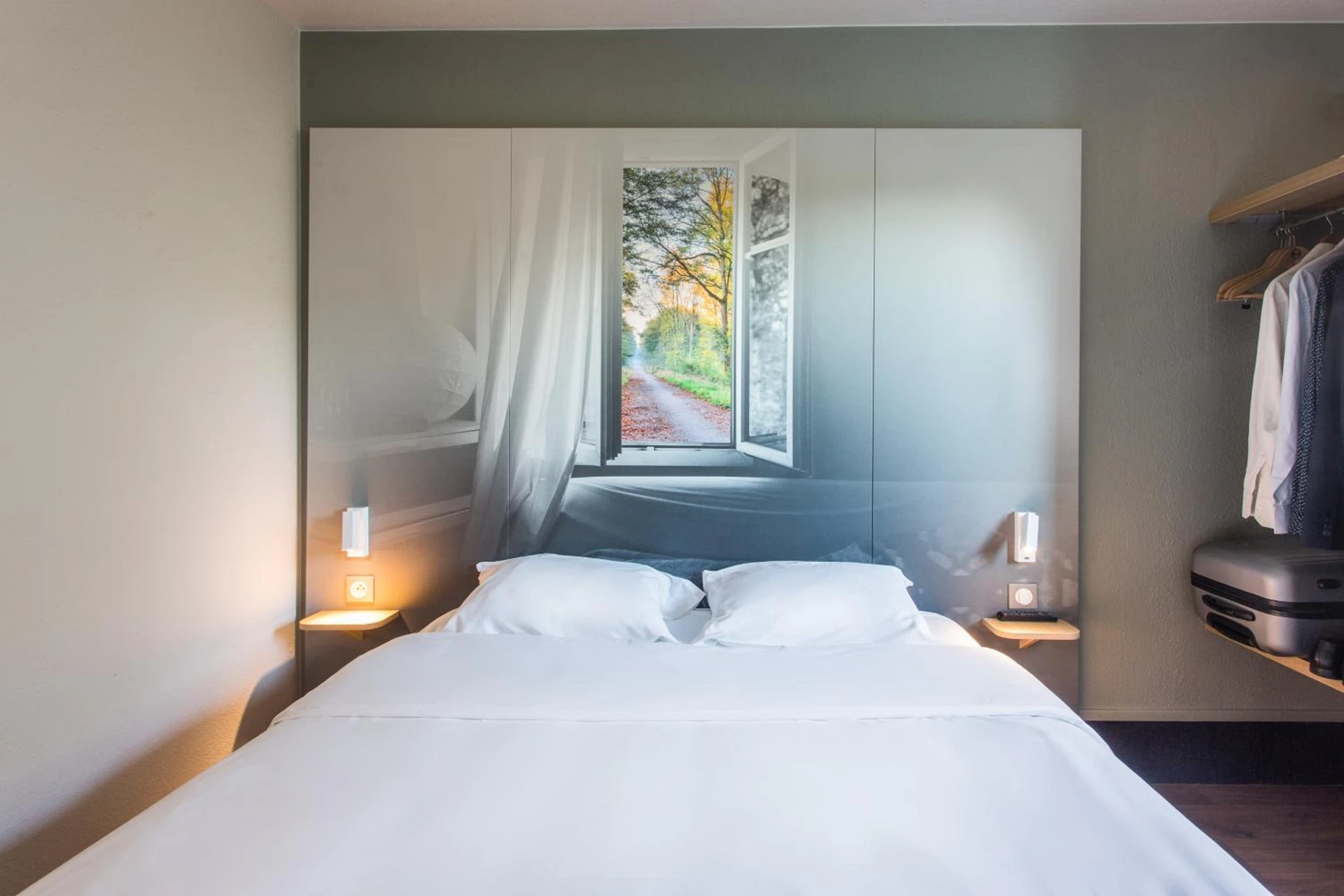 Chambre disponible pour un séminaire d'entreprise à B&B HOTEL Douai Parc Des Expos Cuincy - Rungis