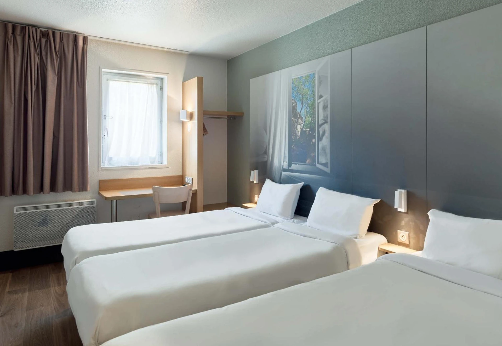 Chambre disponible pour un séminaire d'entreprise à B&B HOTEL Evry Lisses 1 - Lisses