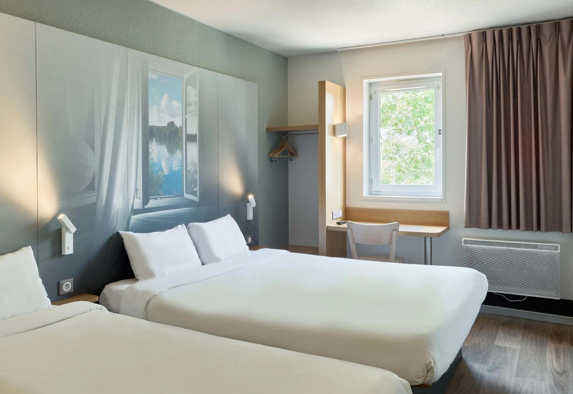 Magnifique chambre pour un séminaire d'entreprise à B&B HOTEL Evry Lisses 1 - Lisses