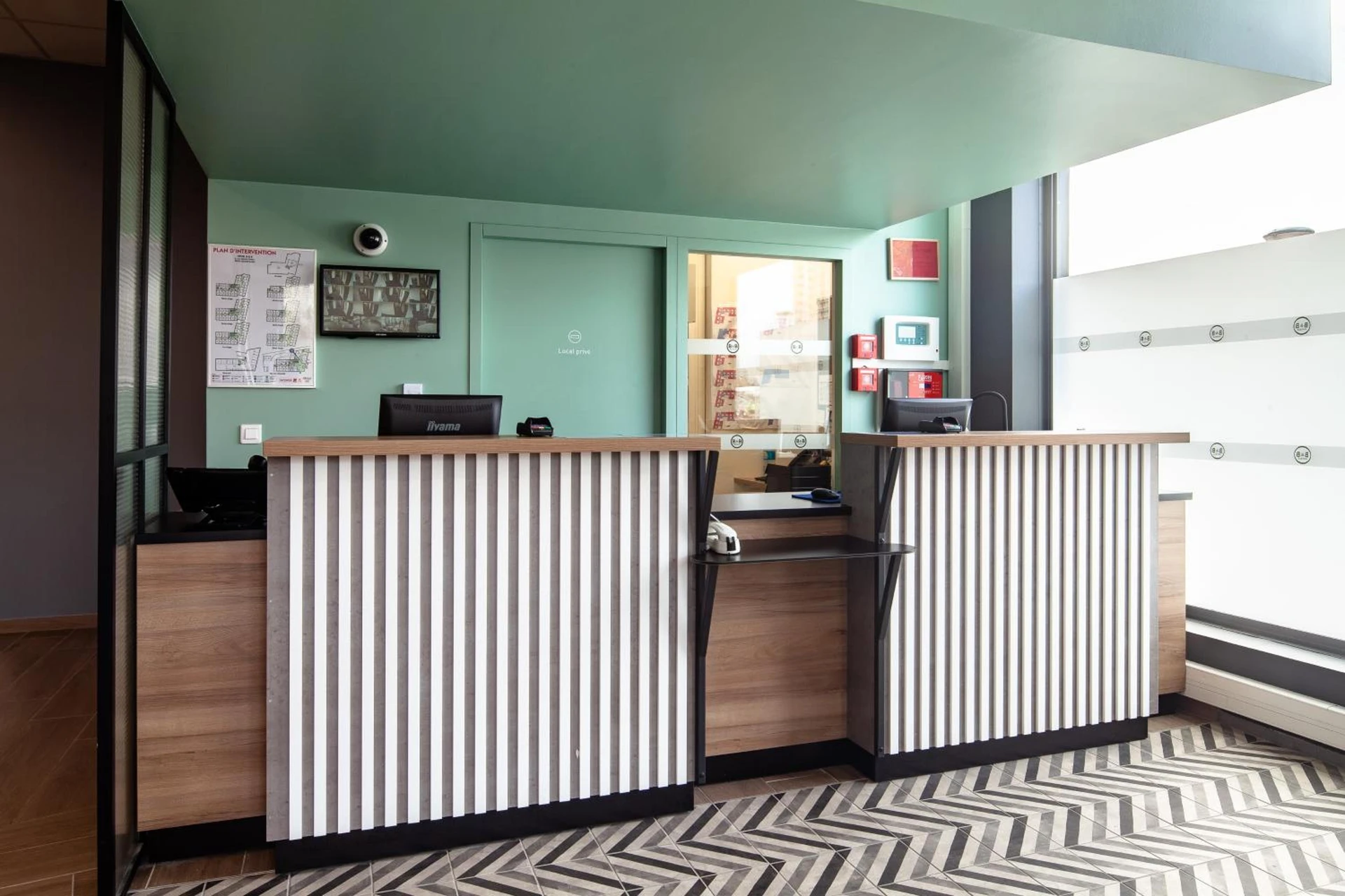 Organiser un séminaire d'entreprise : B&B HOTEL Paris Gennevilliers Asnières à lyon-2e-arrondissement