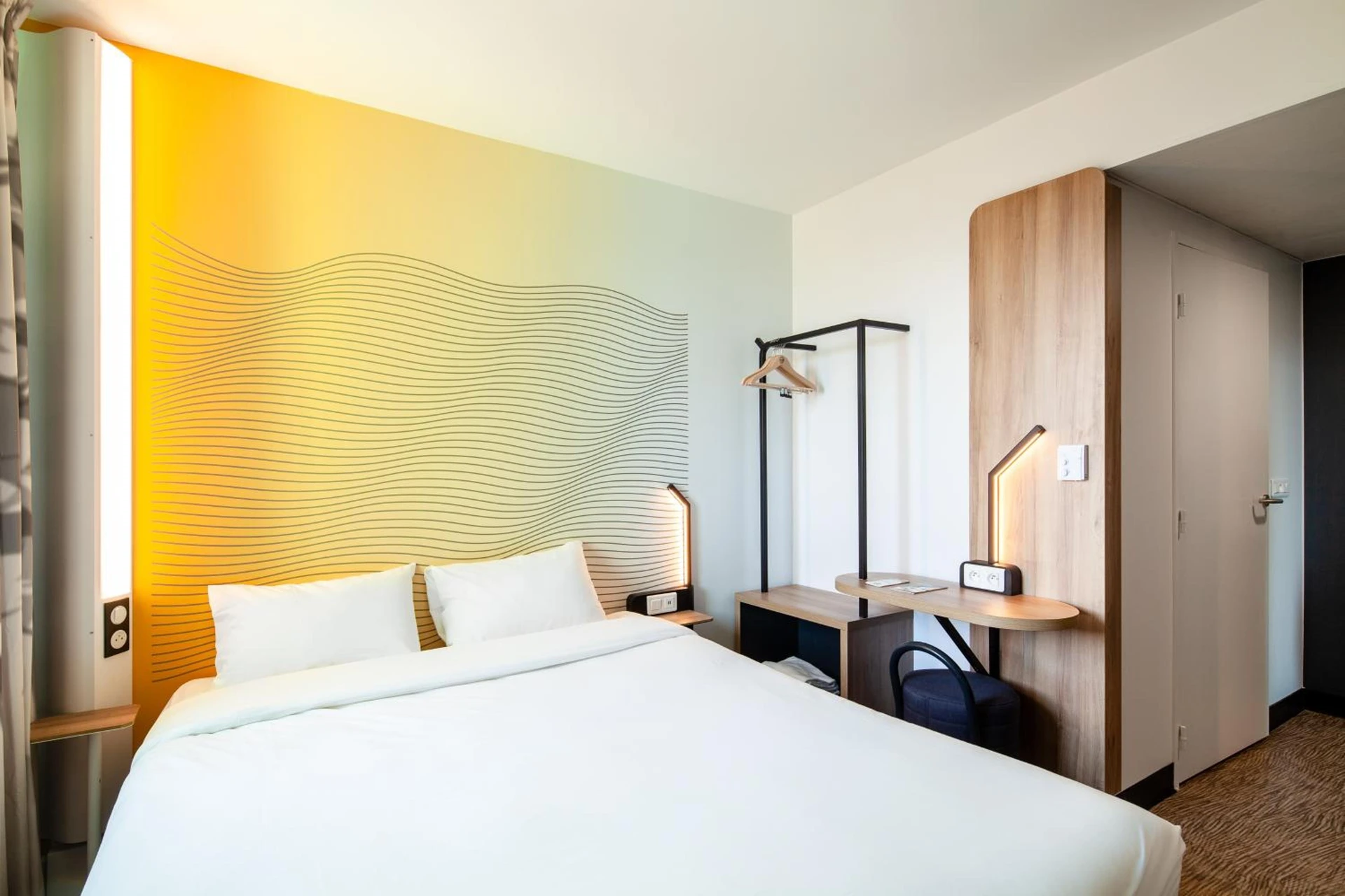 Chambre disponible pour un séminaire d'entreprise à B&B HOTEL Paris Gennevilliers Asnières - Lyon