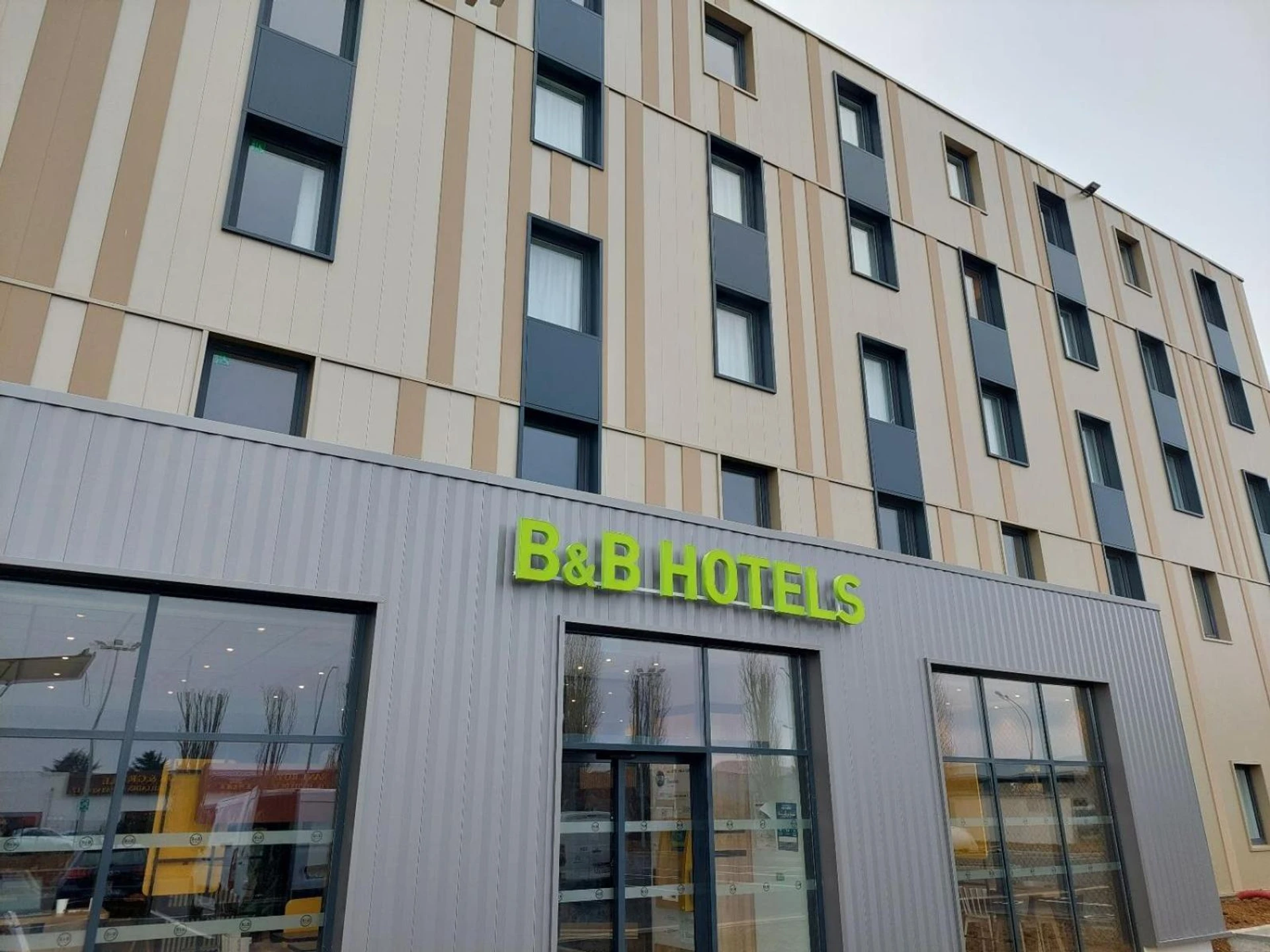 Espaces de team building à B&B HOTEL Dreux Nord - Organiser un séminaire d'entreprise à Dreux