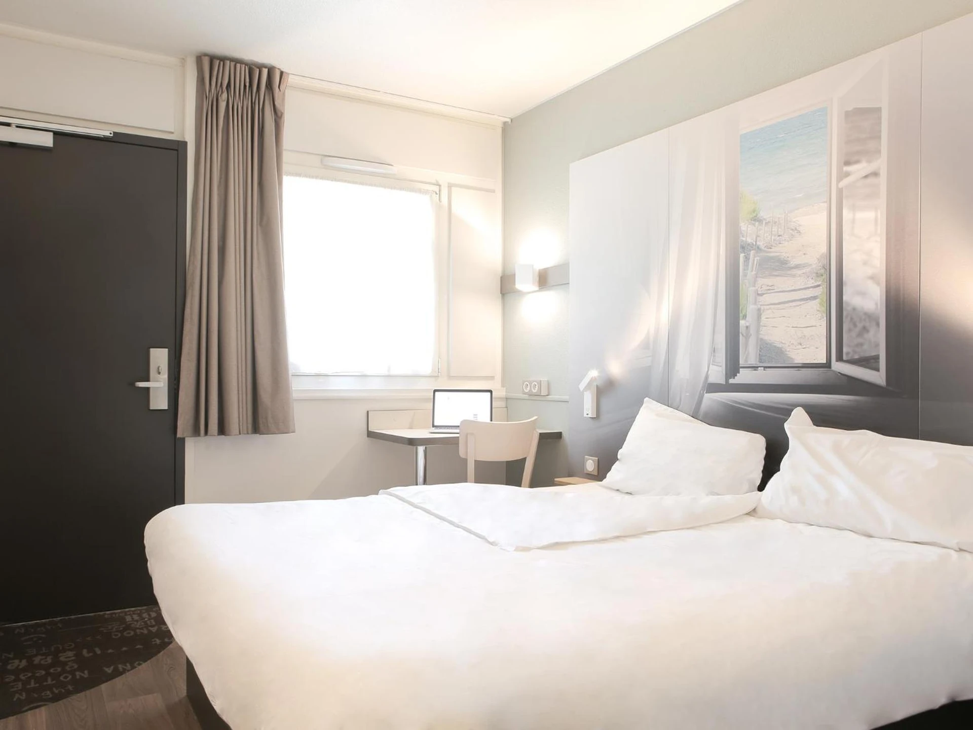Magnifique chambre pour un séminaire d'entreprise à B&B HOTEL Hyeres - Hyères