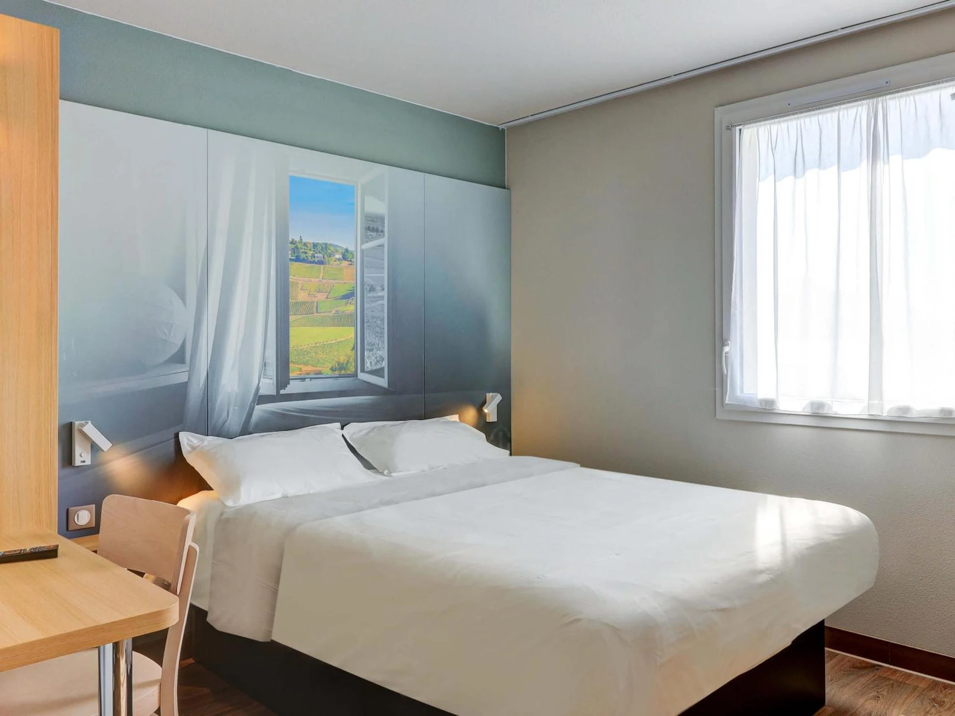 Salle de séminaire à B&B HOTEL Le Creusot Montchanin - Organiser un événement professionnel à Montchanin