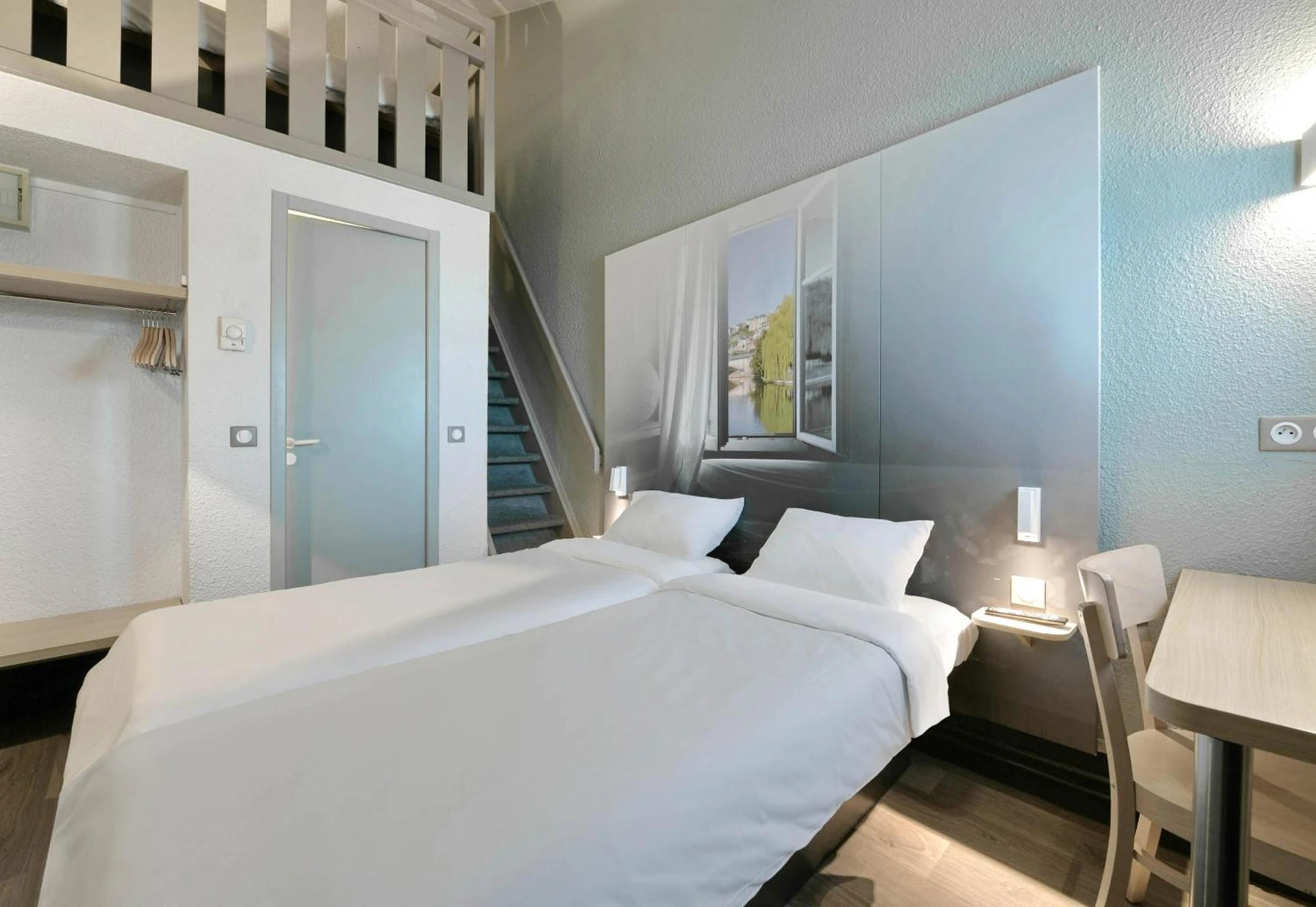 Chambre disponible pour un séminaire d'entreprise à B&B HOTEL Le Mans Sud - Arnage