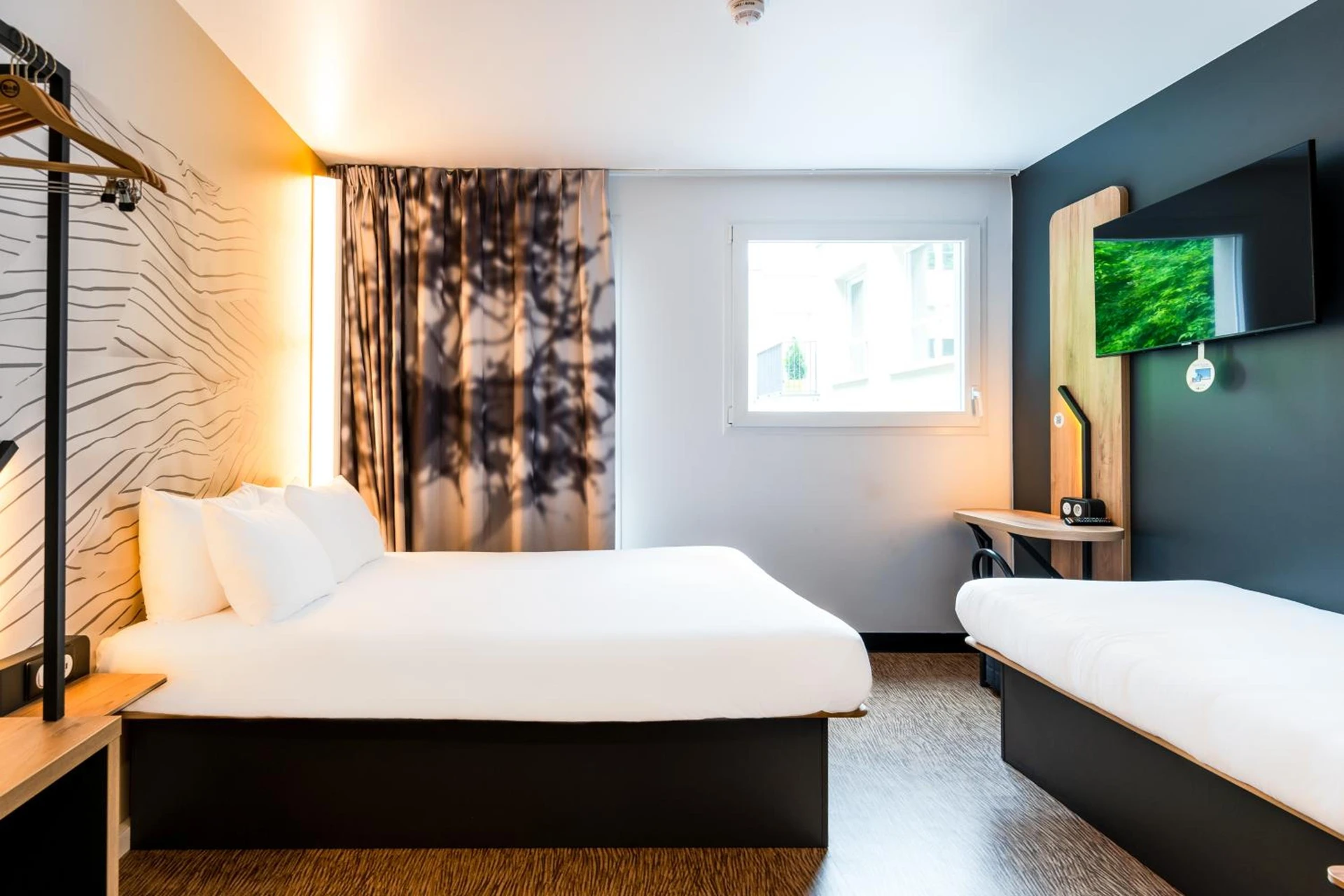Chambre disponible pour un séminaire d'entreprise à B&B HOTEL Le Port Marly Saint Germain en Laye - Le Port-Marly