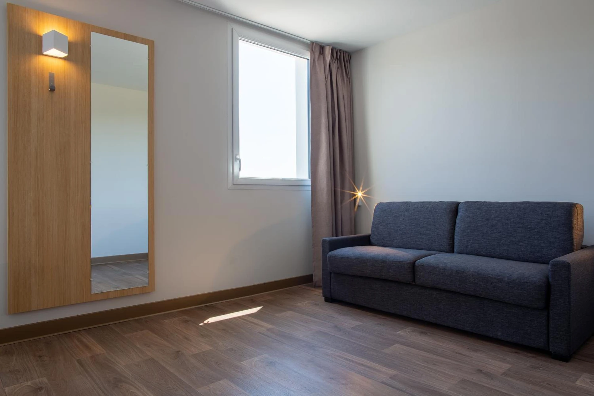 Chambre disponible pour un séminaire d'entreprise à B&B HOTEL Les Herbiers - Les Herbiers