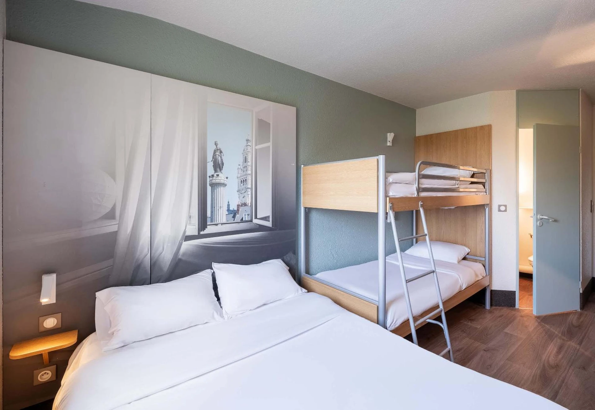 Chambre disponible pour un séminaire d'entreprise à B&B HOTEL Lille Lezennes Stade Pierre Mauroy - Lezennes