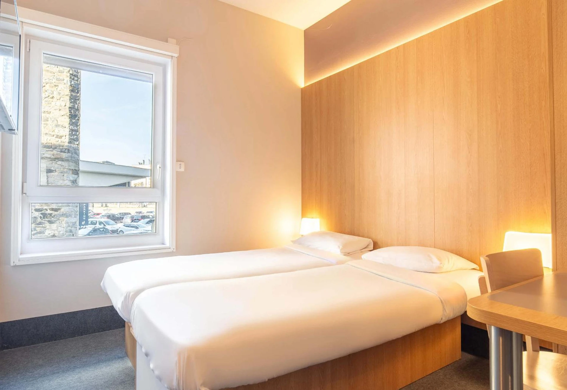 Magnifique chambre pour un séminaire d'entreprise à B&B HOTEL Limoges Centre Gare - Vierzon