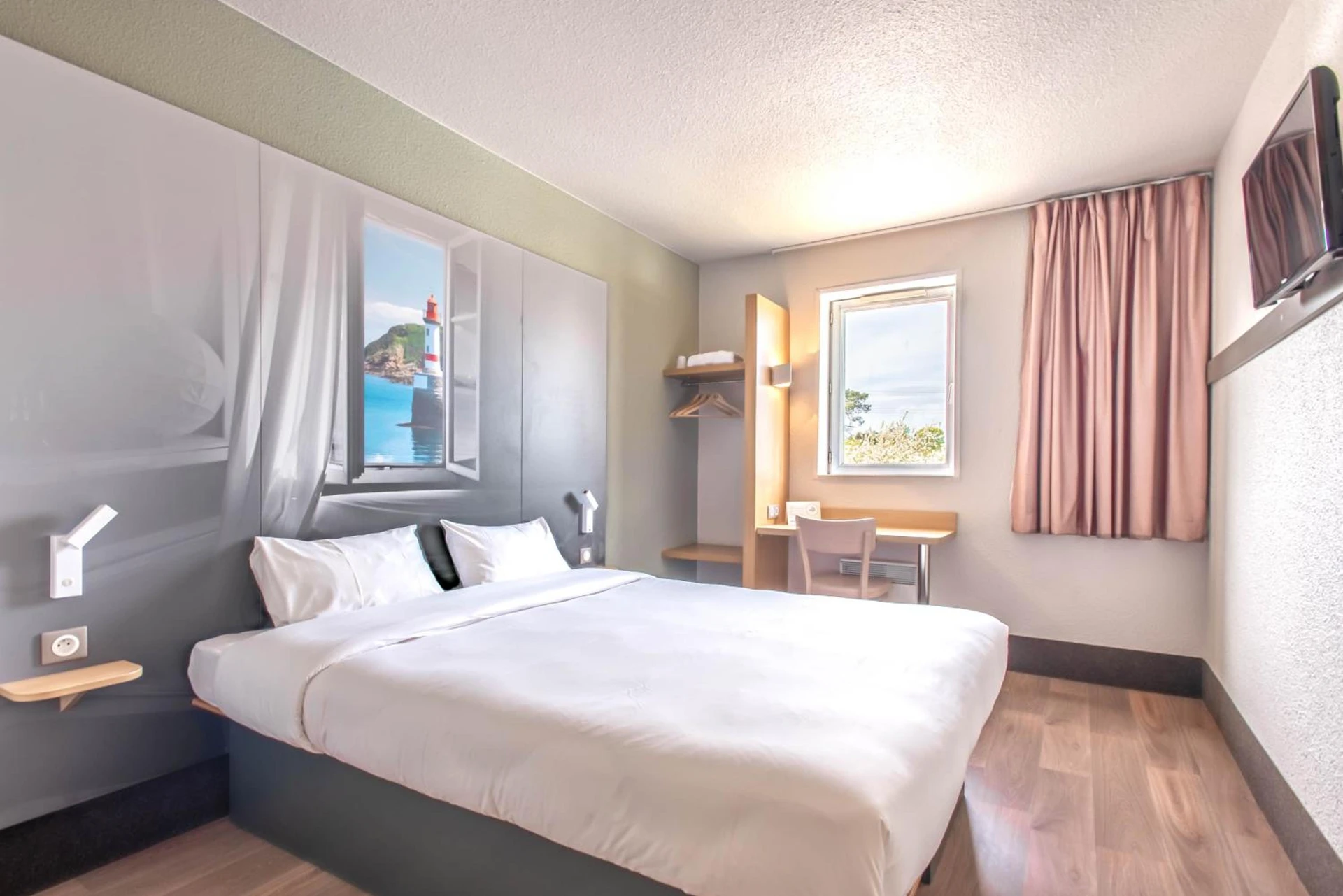 Chambre disponible pour un séminaire d'entreprise à B&B HOTEL Lorient Caudan - Caudan
