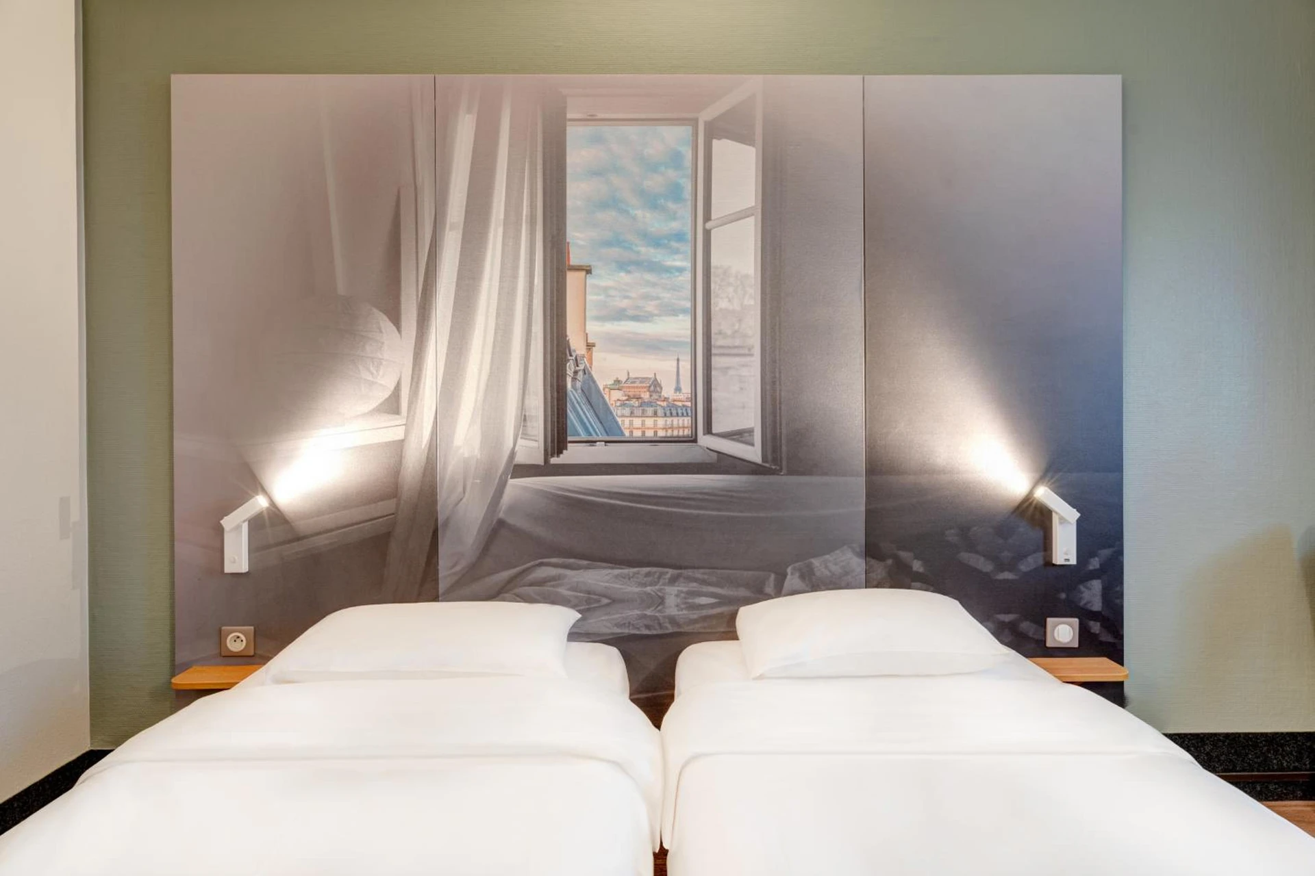 Magnifique chambre pour un séminaire d'entreprise à B&B HOTEL Louveciennes - Louveciennes