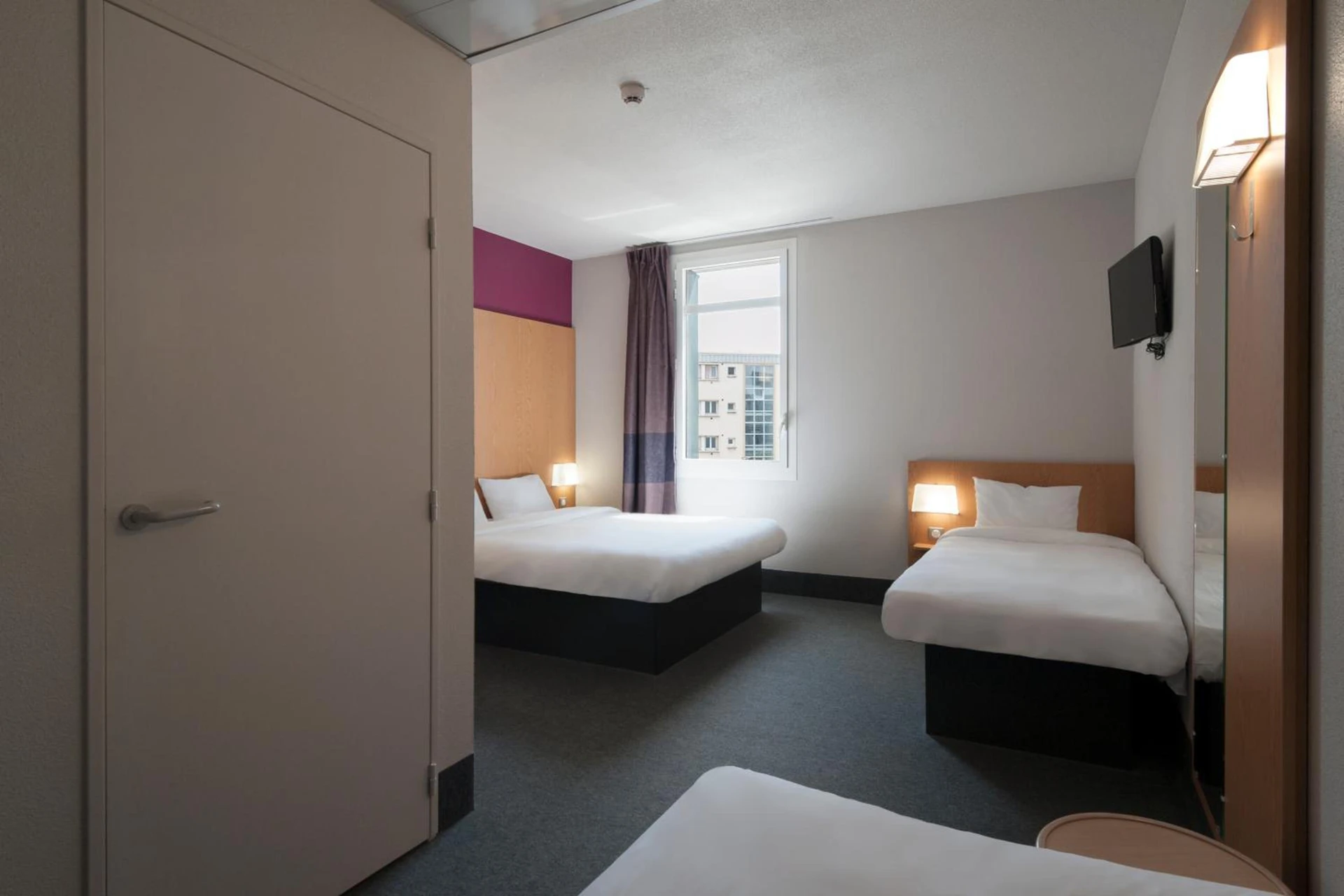 Chambre disponible pour un séminaire d'entreprise à B&B HOTEL Lyon Ouest Tassin - Tassin-la-Demi-Lune
