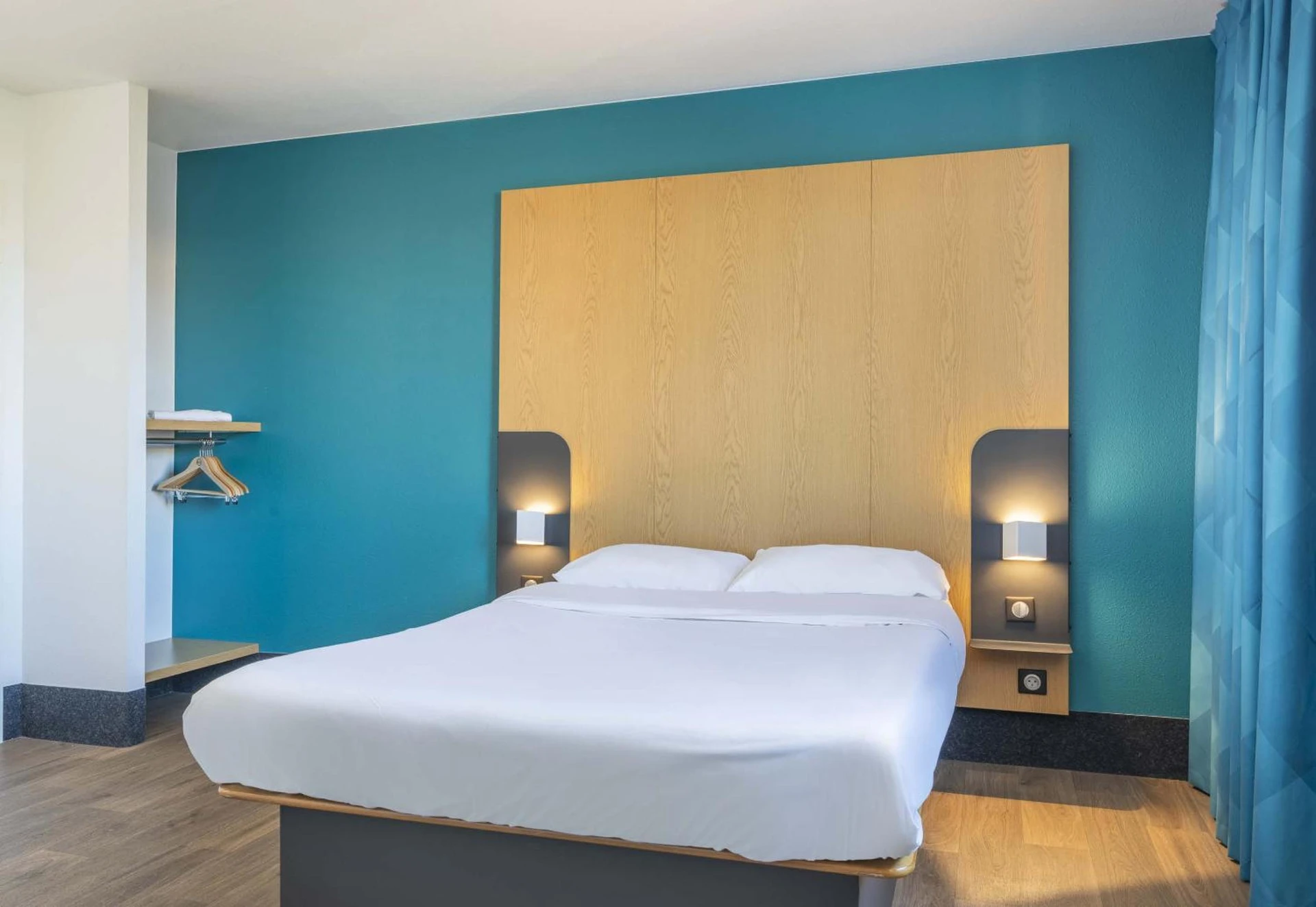 Chambre disponible pour un séminaire d'entreprise à B&B HOTEL Martigues Port-de-Bouc - Port-de-Bouc