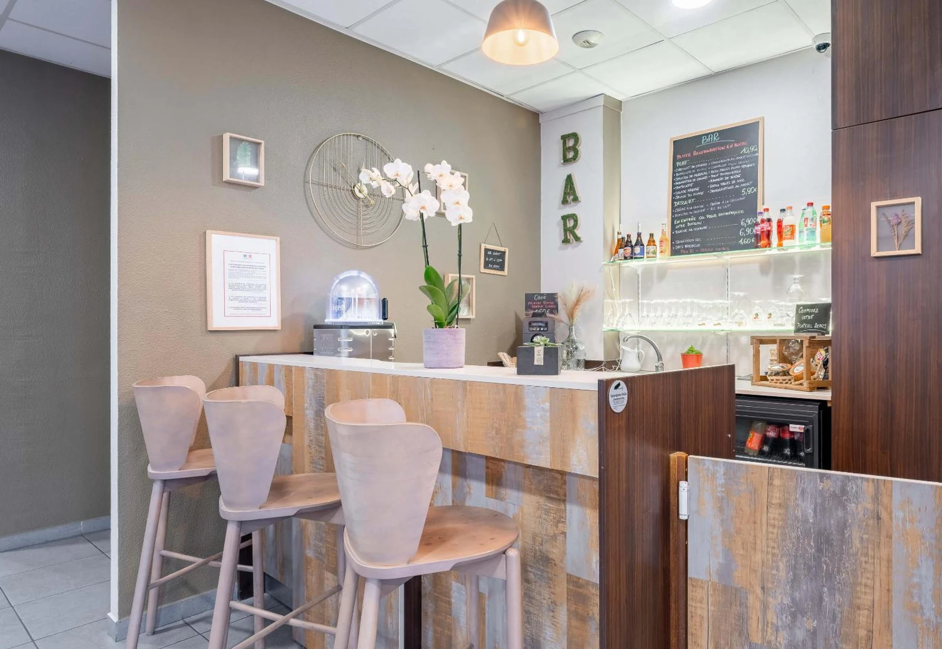 Organiser un séminaire d'entreprise : B&B HOTEL Maubeuge-Louvroil à louvroil