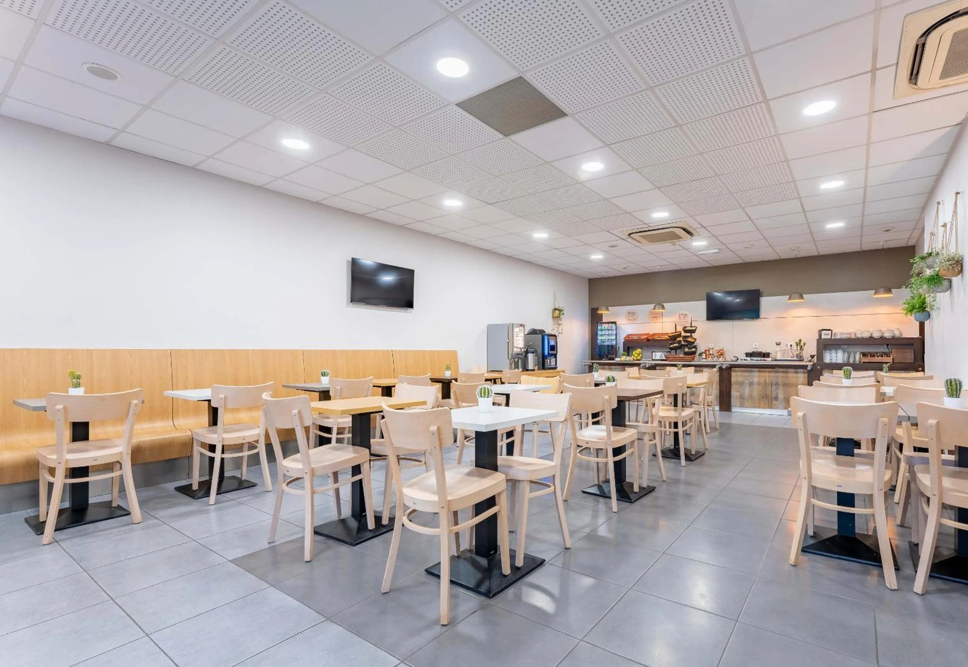 Organiser un séminaire d'entreprise : B&B HOTEL Maubeuge-Louvroil à louvroil
