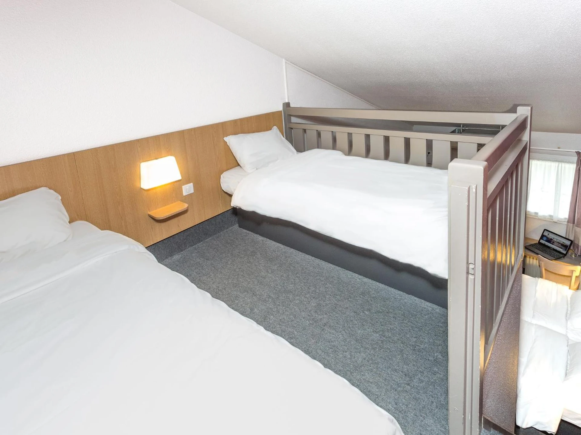 Magnifique chambre pour un séminaire d'entreprise à B&B HOTEL Metz Augny - Augny