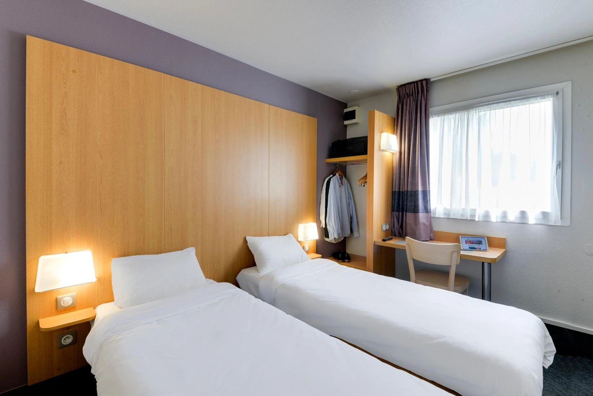 Lieu convivial pour un séminaire d'entreprise à B&B HOTEL Nantes Aéroport - Bouguenais - En savoir plus 