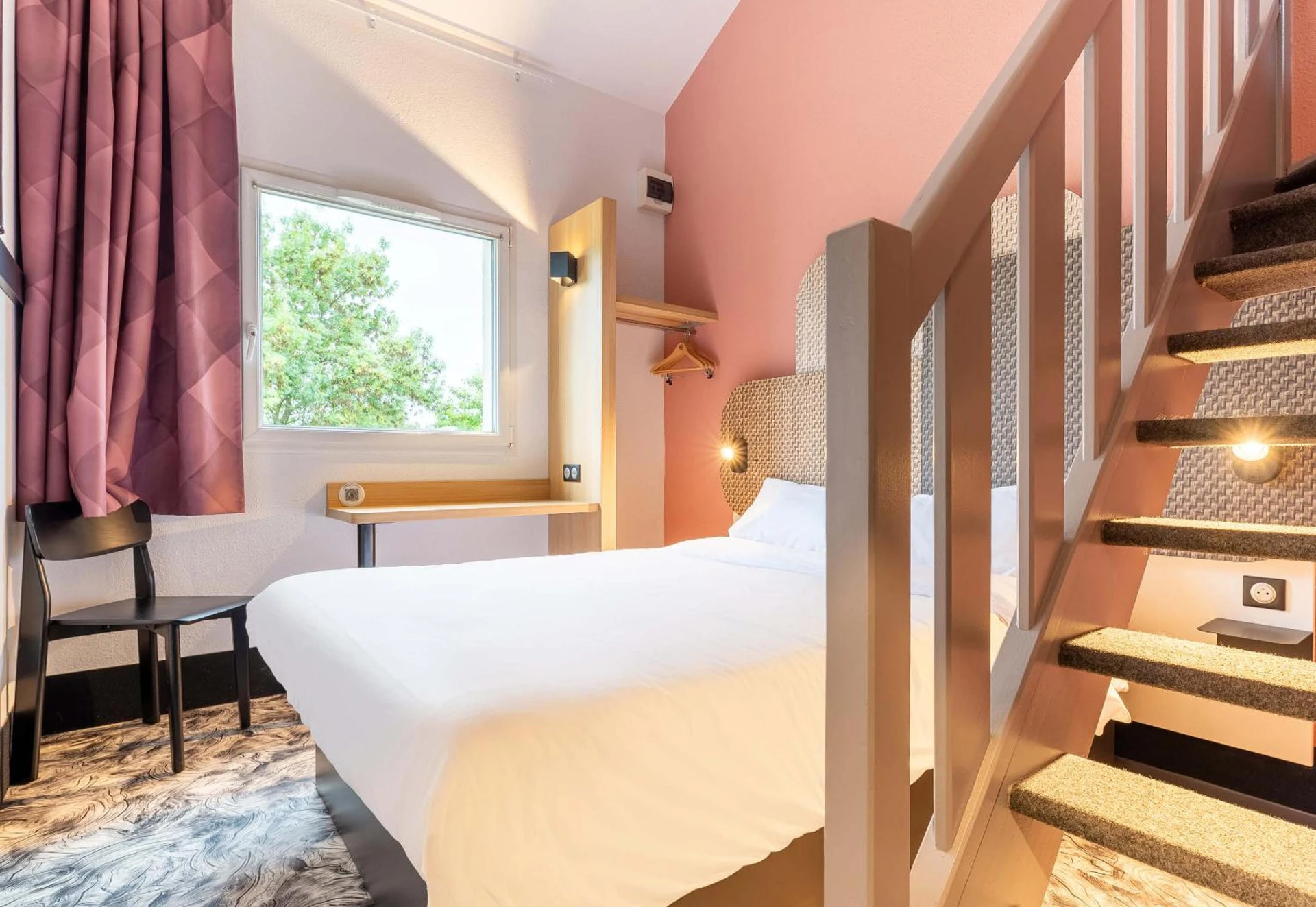 Chambre disponible pour un séminaire d'entreprise à B&B HOTEL Nantes Atlantis Le Zenith - Saint-Herblain