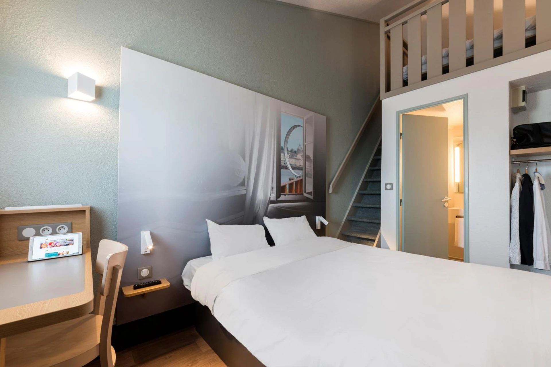 Chambre disponible pour un séminaire d'entreprise à B&B HOTEL Nantes Parc Expos La Chapelle - La Chapelle-sur-Erdre