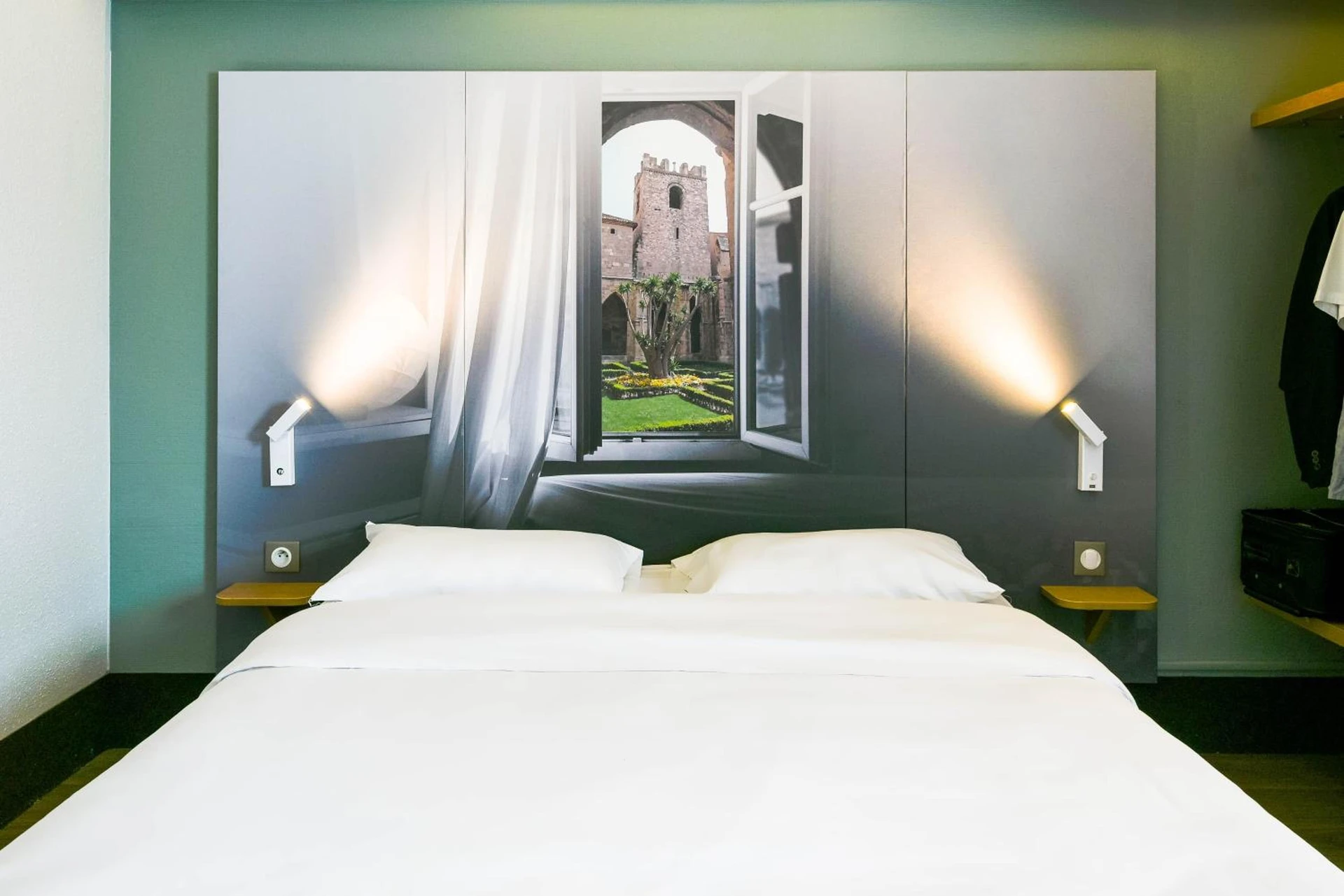 Chambre disponible pour un séminaire d'entreprise à B&B HOTEL Narbonne 1 - Narbonne