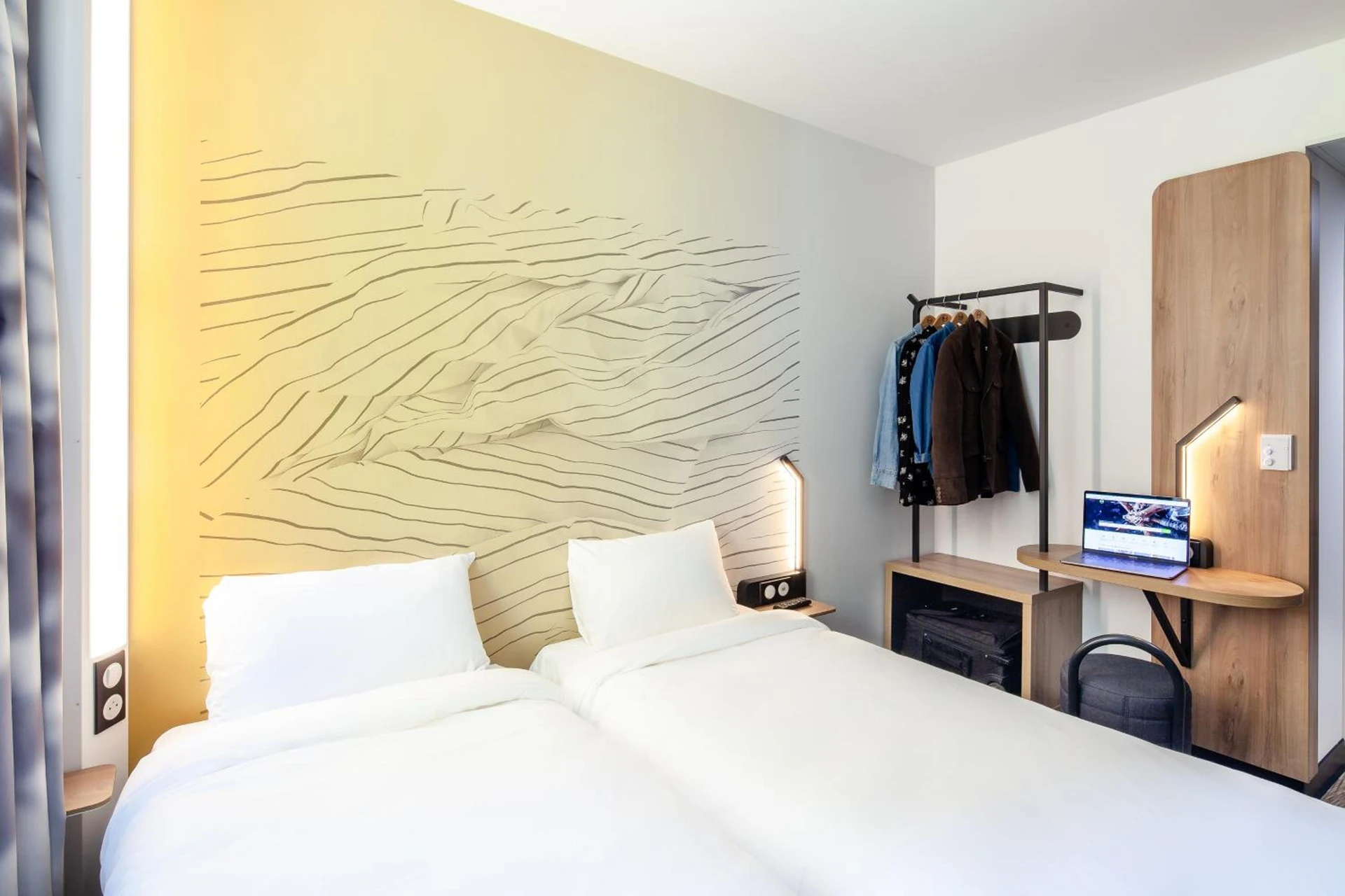 Chambre disponible pour un séminaire d'entreprise à B&B HOTEL Ouistreham - Ouistreham