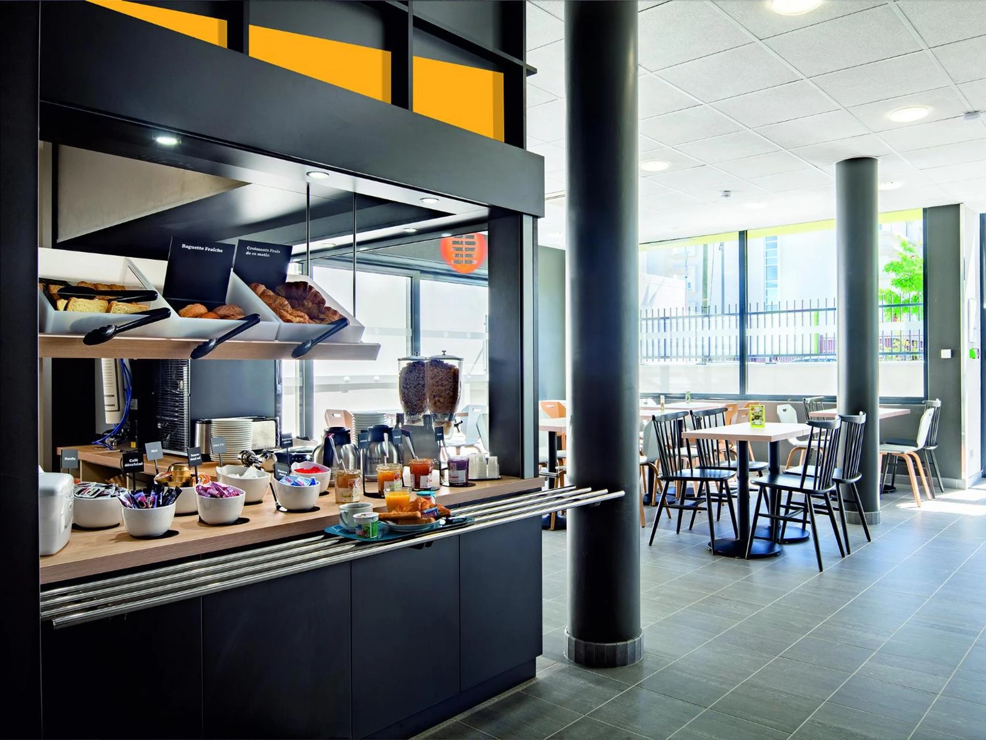 Lieu convivial pour un séminaire d'entreprise à B&B HOTEL Paris Est Bobigny Université - Bobigny - En savoir plus 