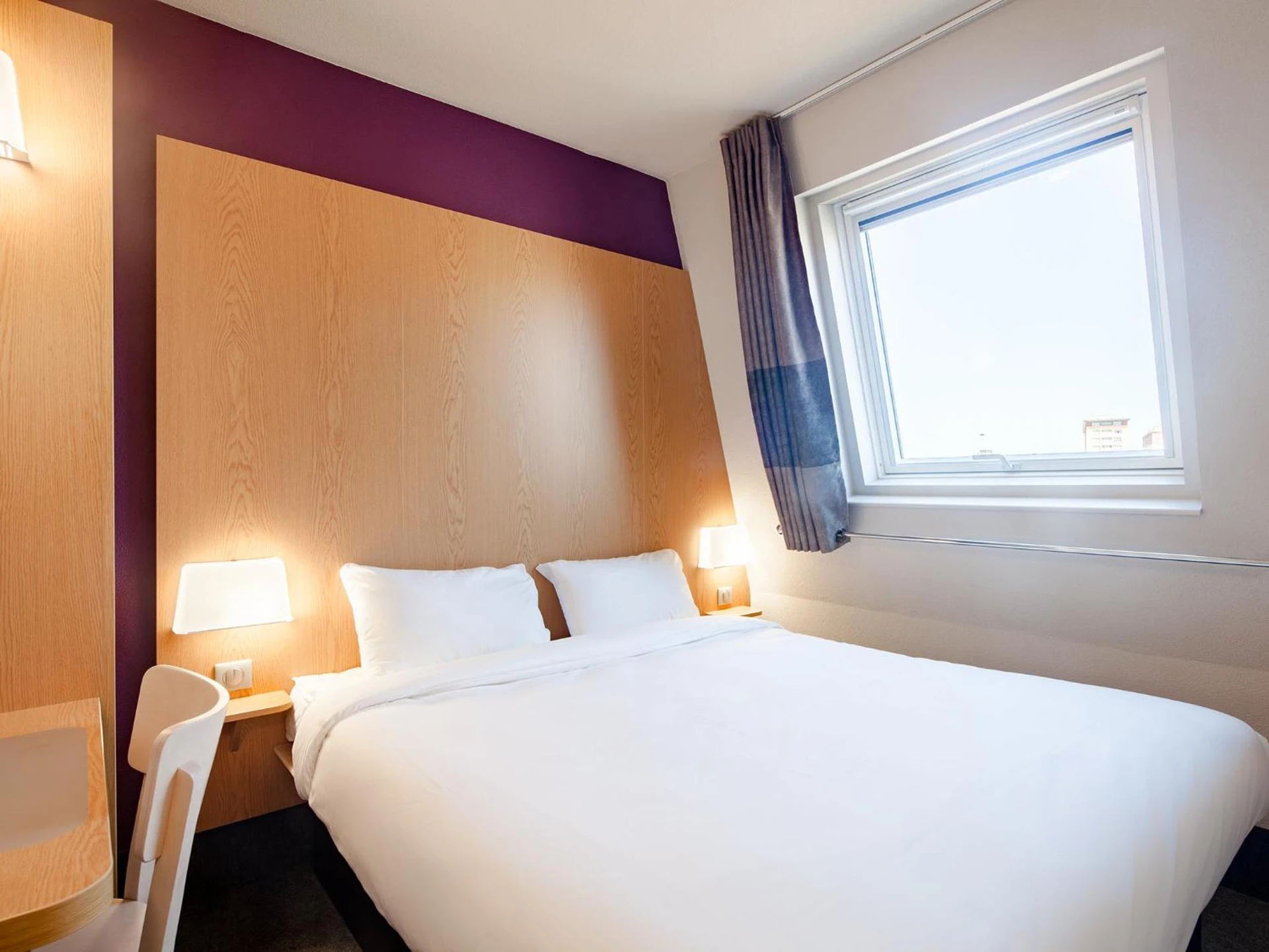 Chambre disponible pour un séminaire d'entreprise à B&B HOTEL Paris Est Bobigny Université - Bobigny