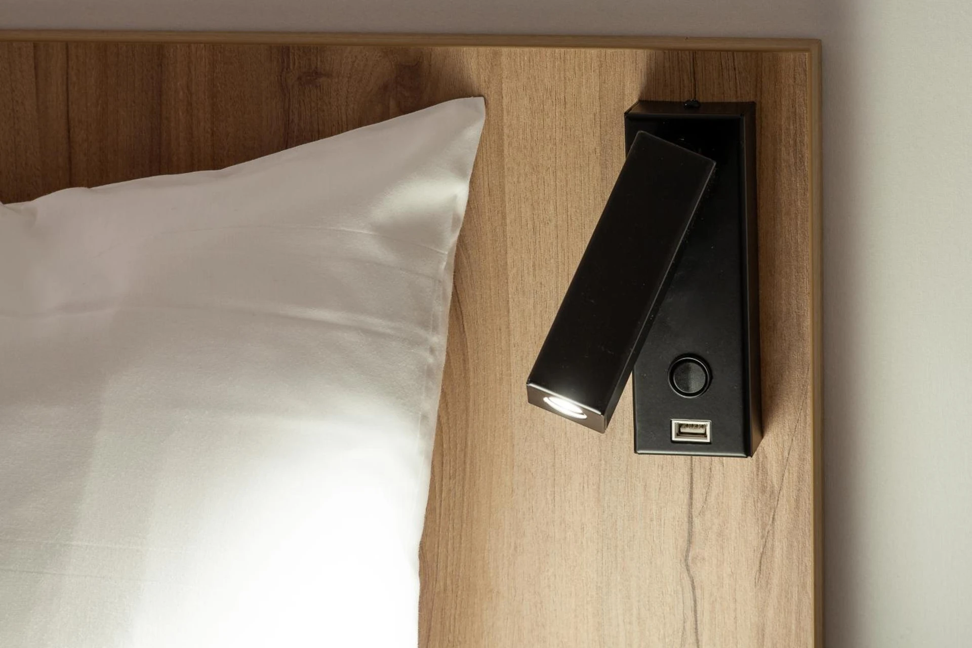 Chambre disponible pour un séminaire d'entreprise à B&B HOTEL Paris Ivry Quai de Seine - Ivry-sur-Seine