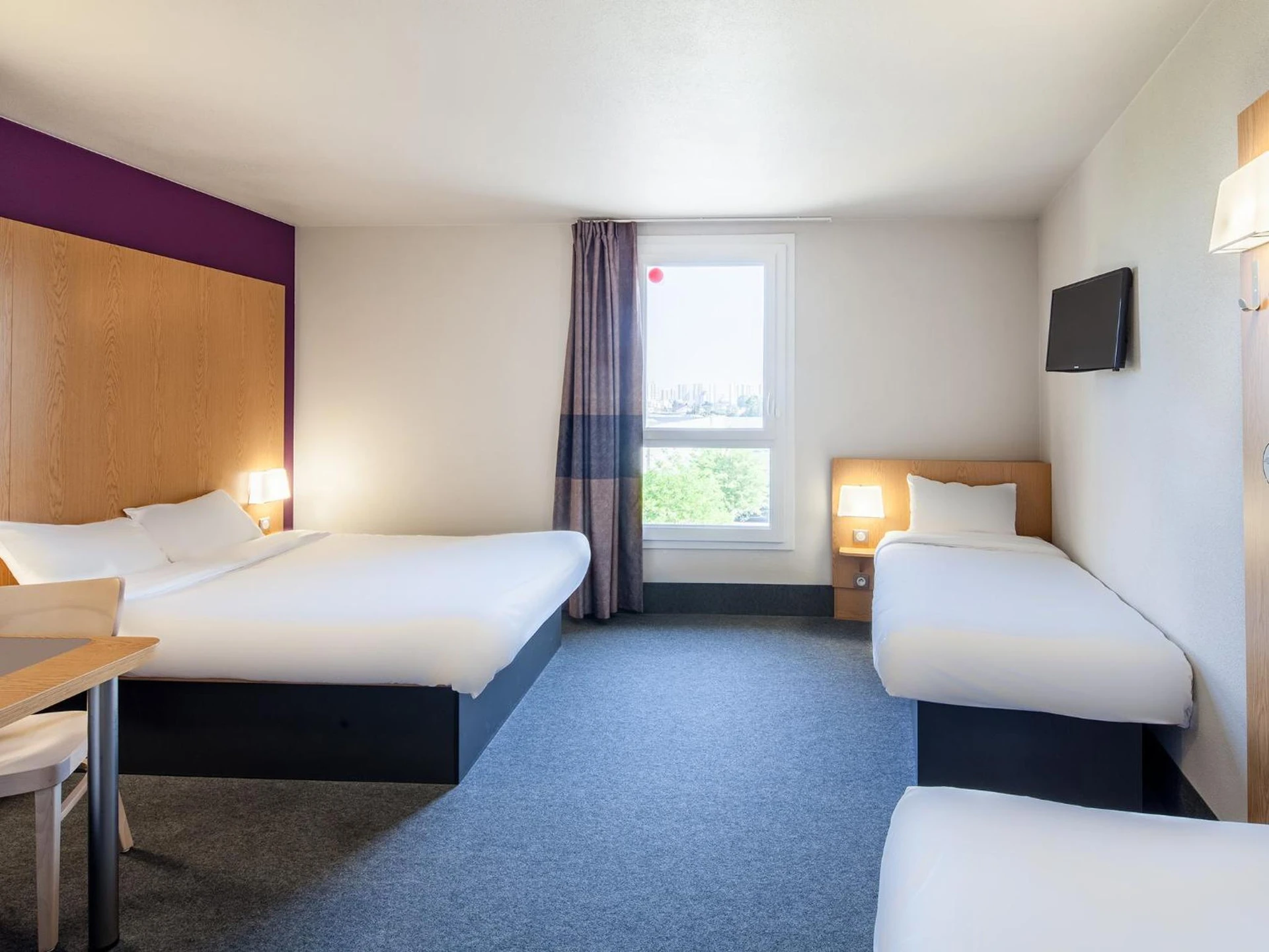 Chambre disponible pour un séminaire d'entreprise à B&B HOTEL Paris Romainville Noisy-le-Sec - Romainville