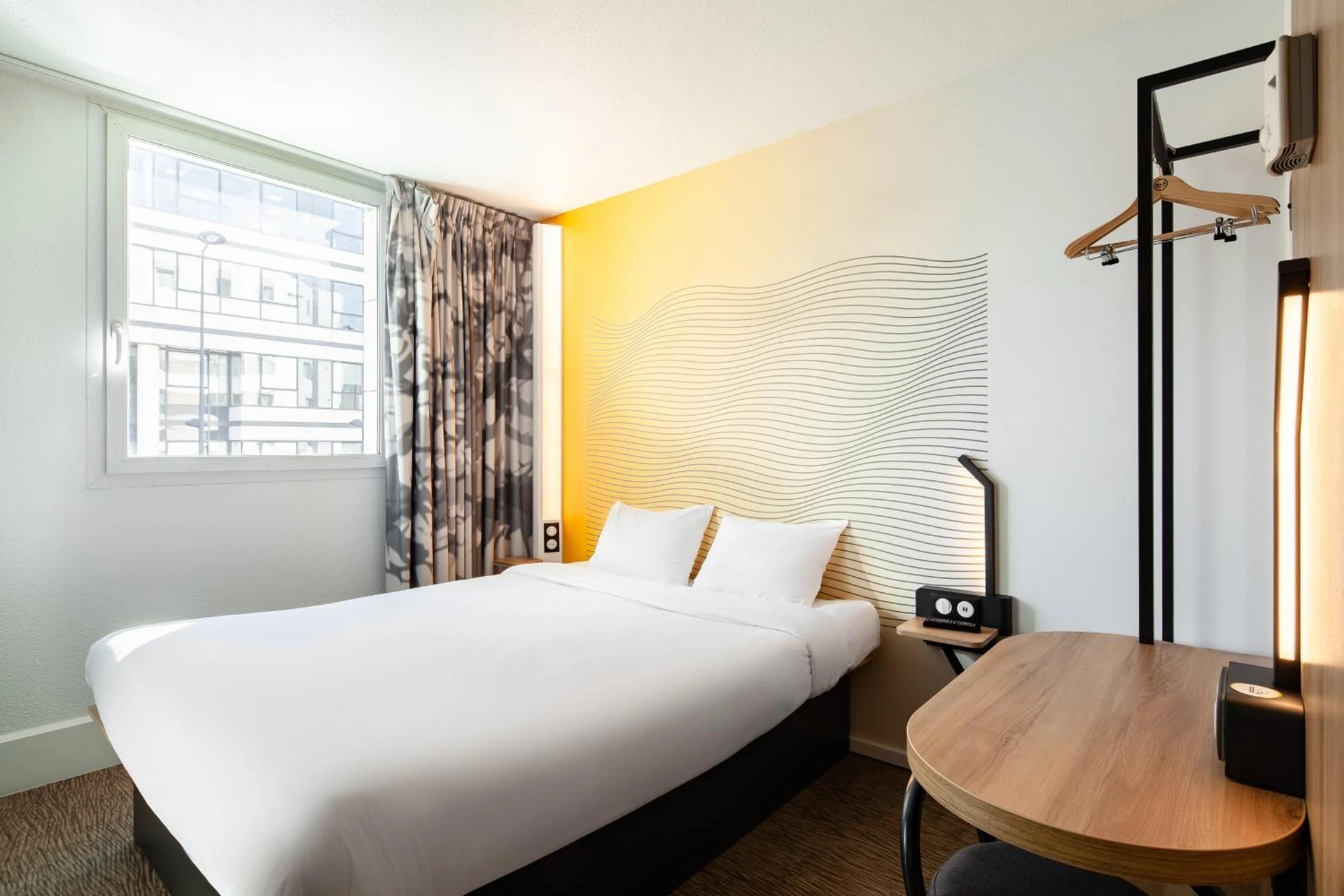Chambre disponible pour un séminaire d'entreprise à B&B HOTEL Paris Saint-Denis Pleyel - Saint-Denis