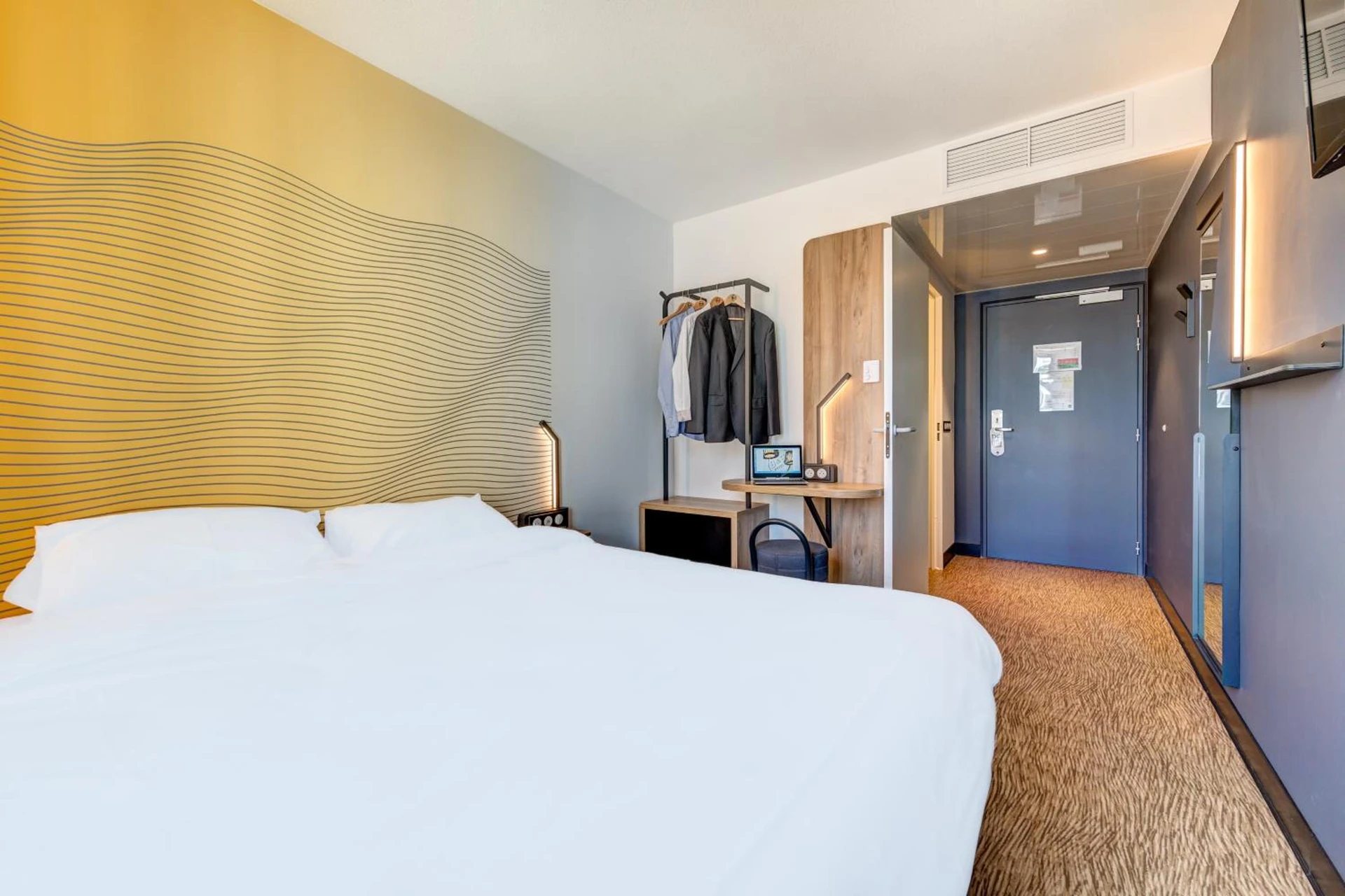 Chambre disponible pour un séminaire d'entreprise à B&B HOTEL Paris Sud Chatenay Malabry - Châtenay-Malabry