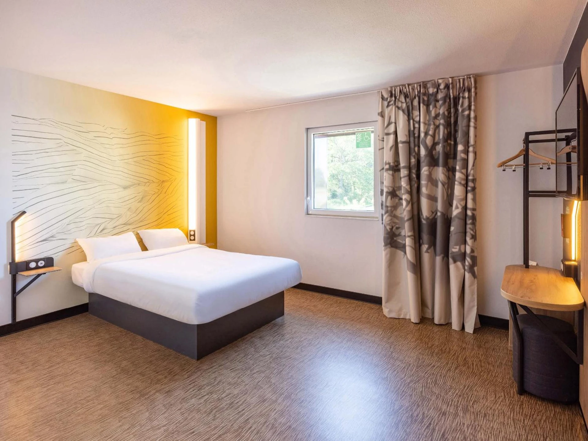 Chambre disponible pour un séminaire d'entreprise à B&B HOTEL Rennes Parc Expo Aéroport - Bruz