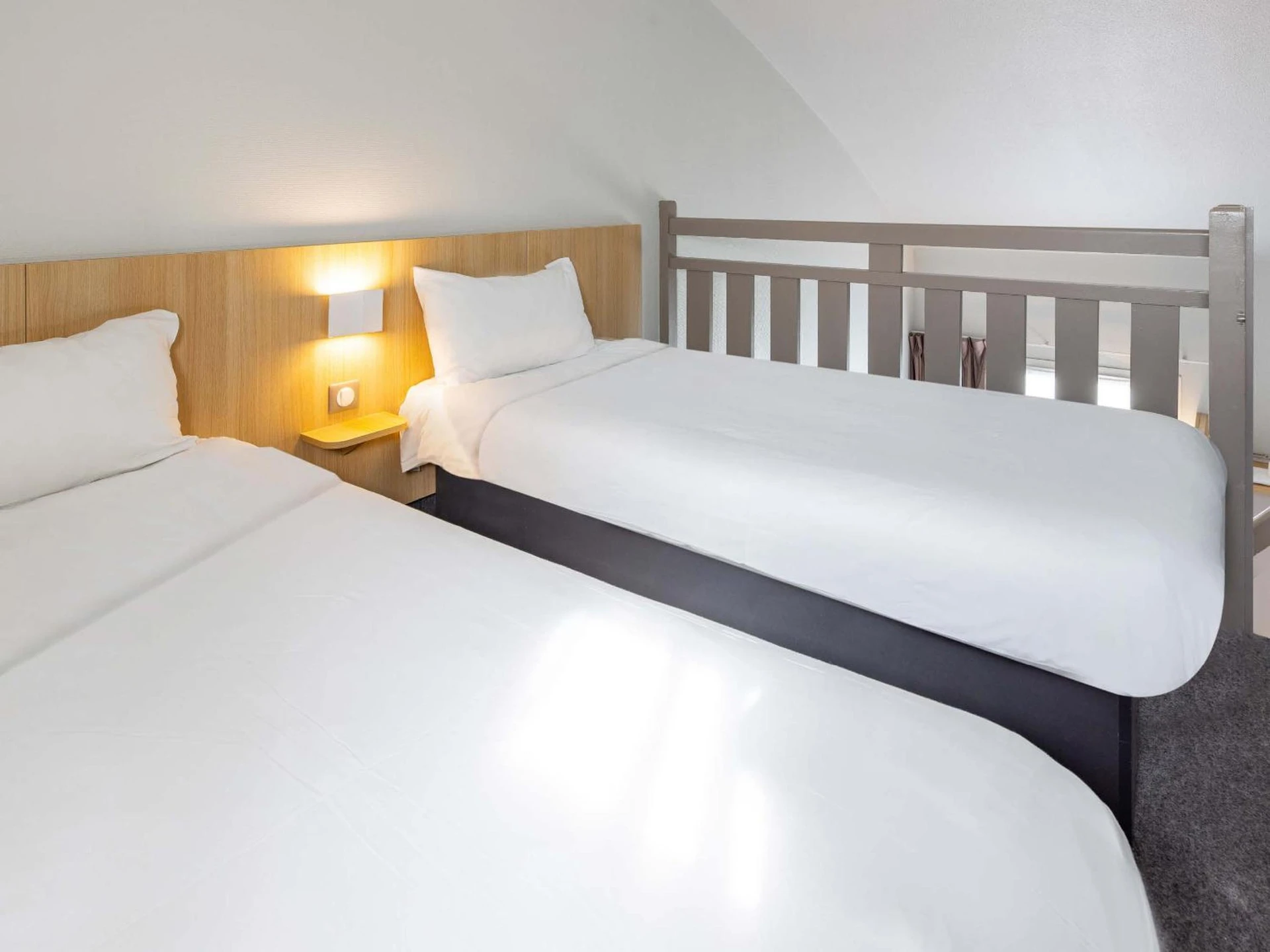 Magnifique chambre pour un séminaire d'entreprise à B&B HOTEL Rennes Sud Chantepie - Rennes