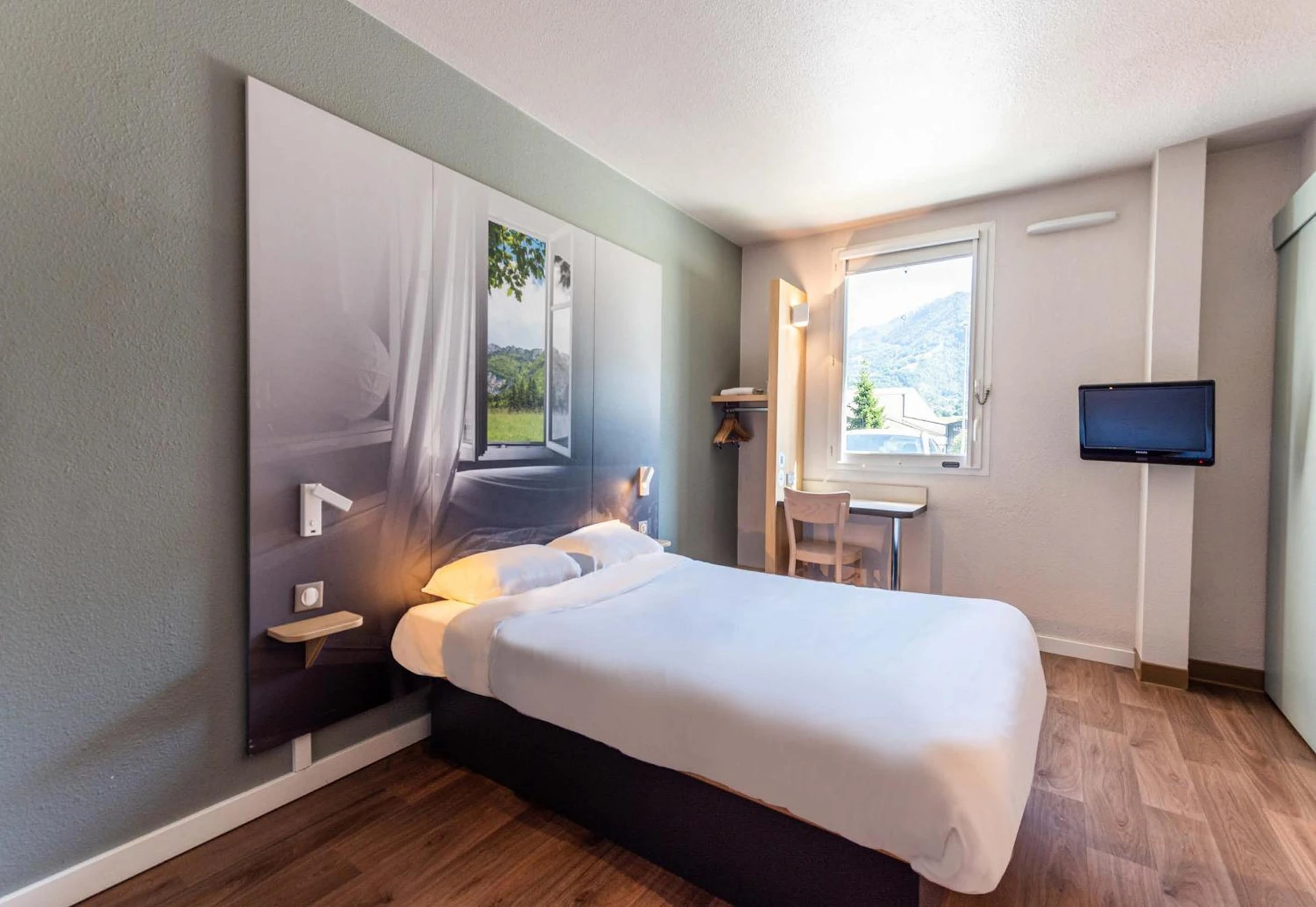 Magnifique chambre pour un séminaire d'entreprise à B&B HOTEL Saint Jean De Maurienne - Gisors