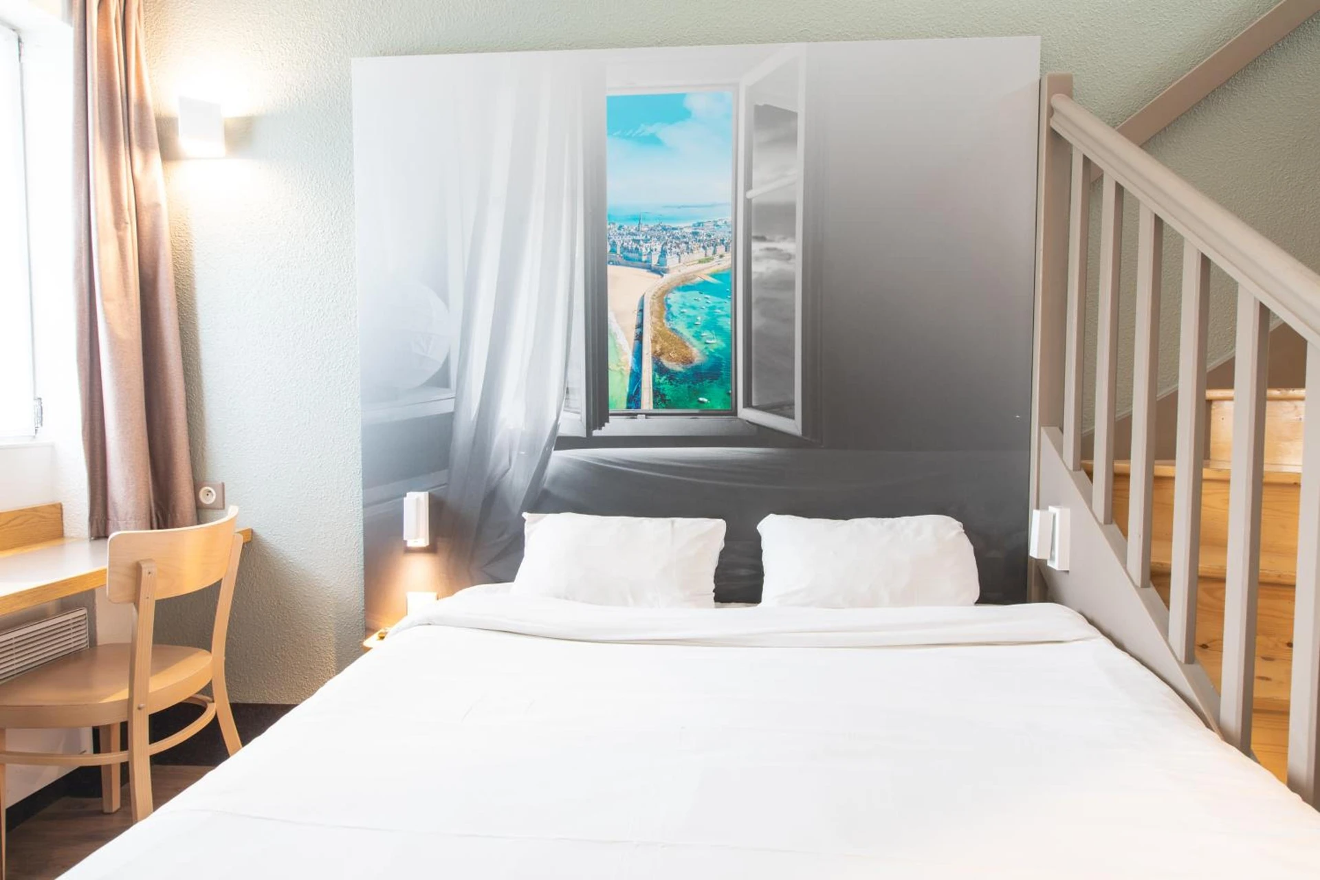 Chambre disponible pour un séminaire d'entreprise à B&B HOTEL Saint-Malo Centre - Saint-Malo