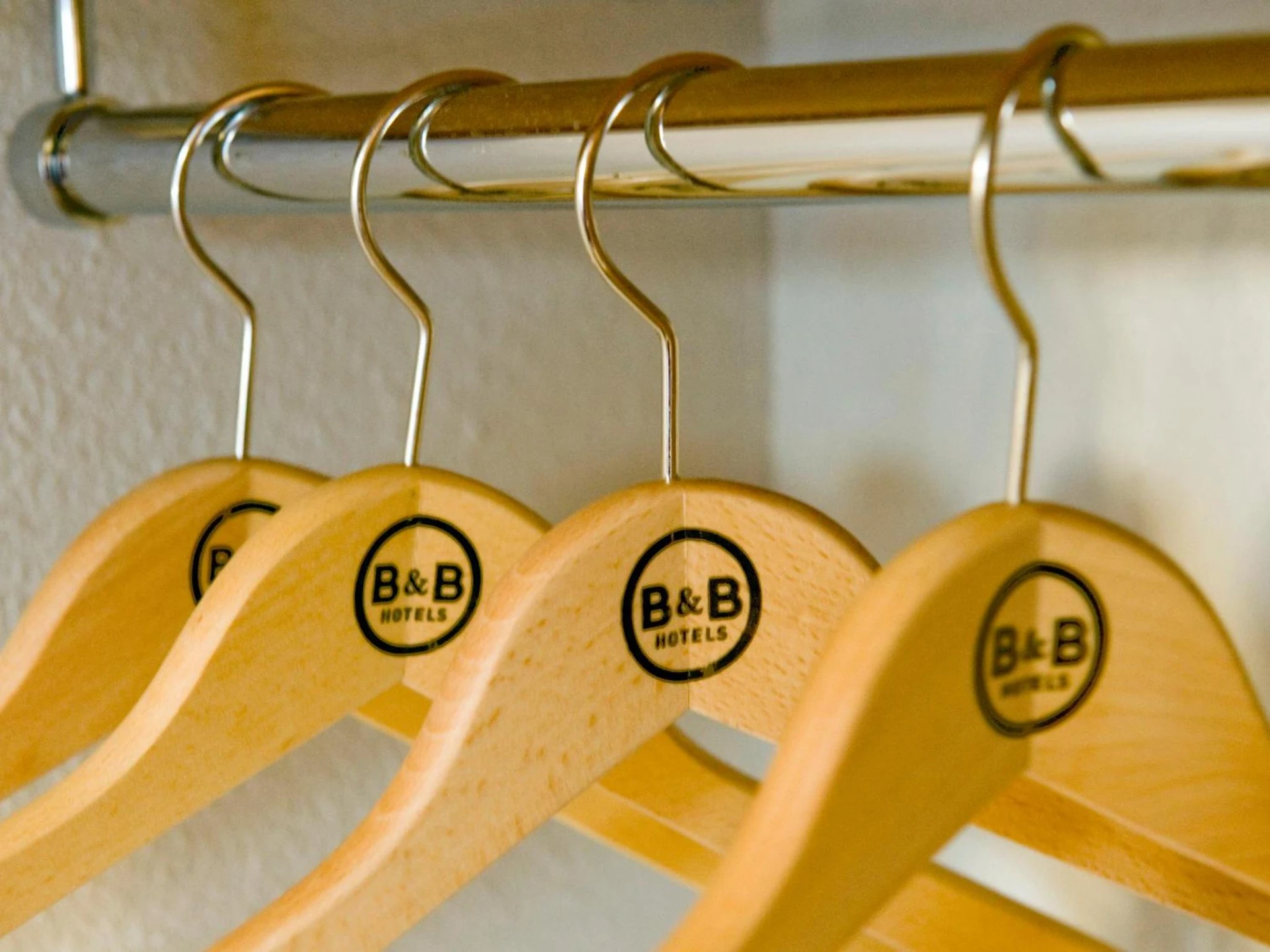 Chambre disponible pour un séminaire d'entreprise à B&B HOTEL Saint Malo Sud - Saint-Jouan-des-Guérets