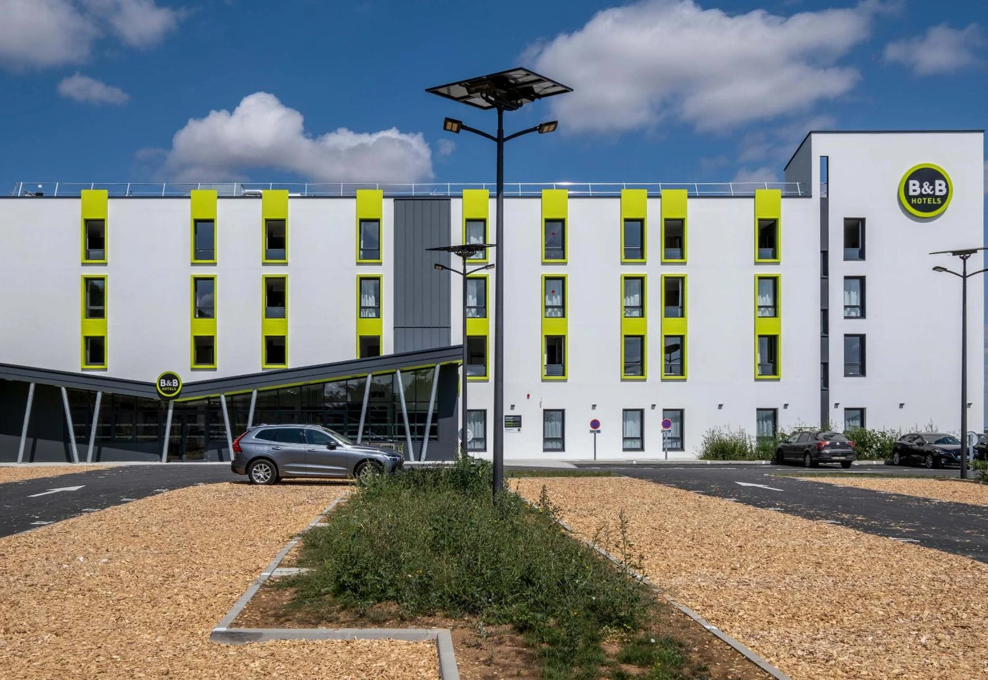 Organiser un séminaire d'entreprise : B&B HOTEL Saintes à saintes