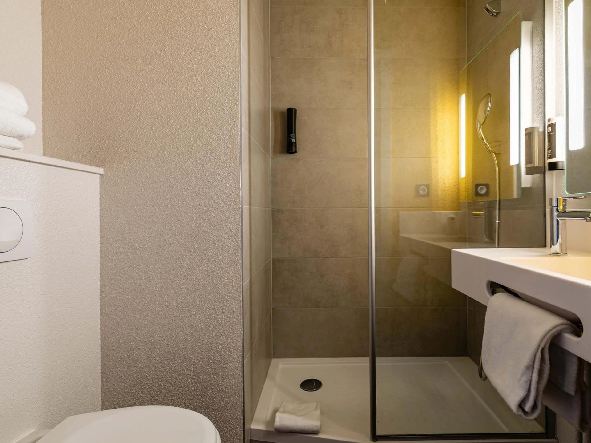 Organiser un séminaire d'entreprise : B&B HOTEL Sélestat Centre-Alsace à selestat