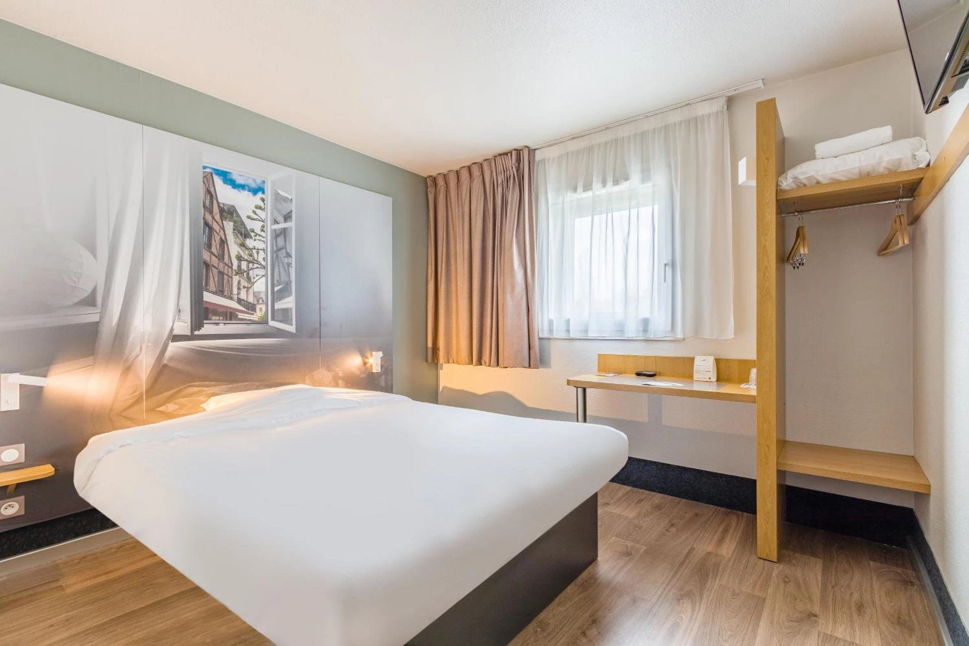 Chambre à B&B HOTEL Tours Parc Expo St-Avertin - Organiser un séminaire d'entreprise à Saint-Avertin
