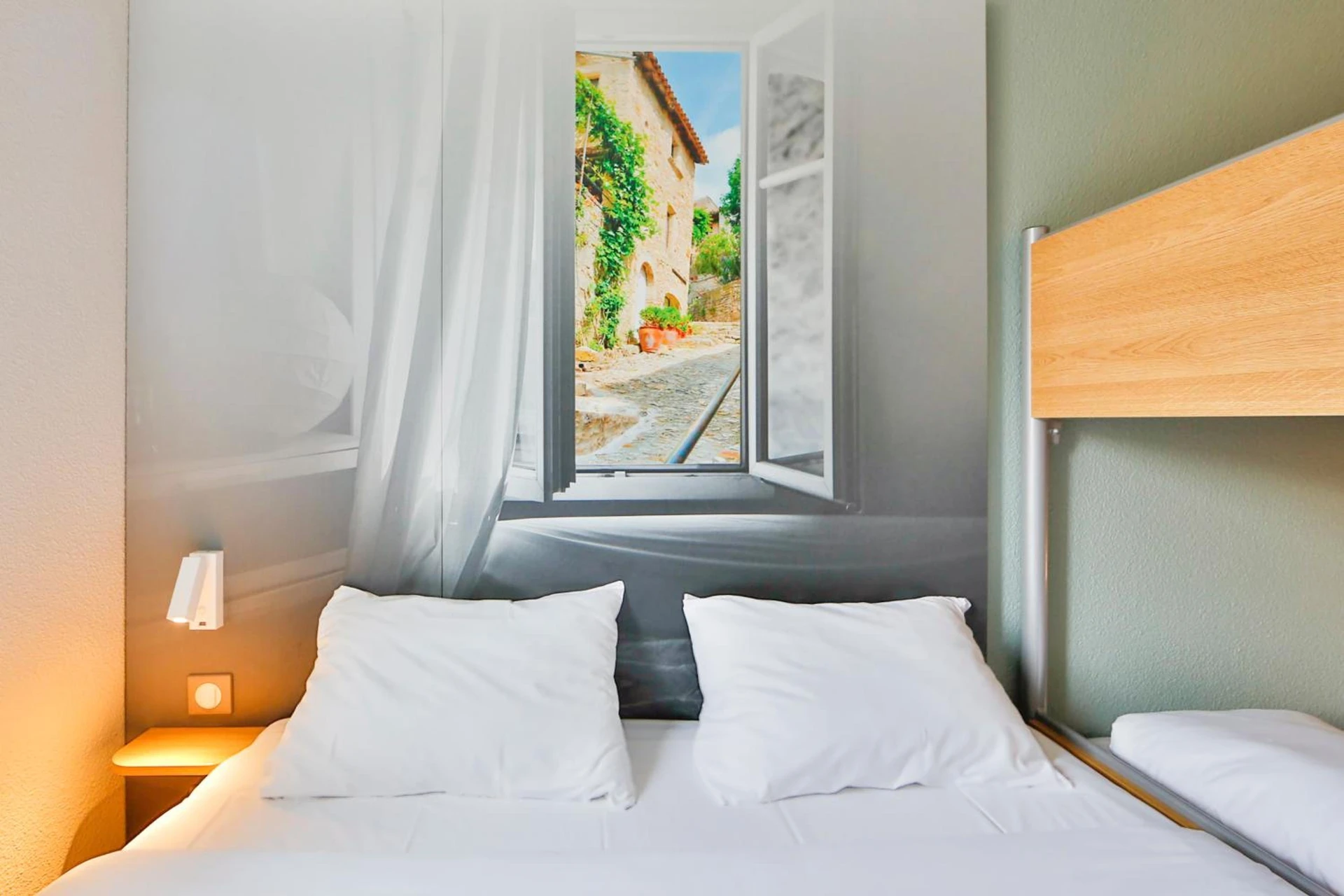 Magnifique chambre pour un séminaire d'entreprise à B&B HOTEL Valence Sud - Valence