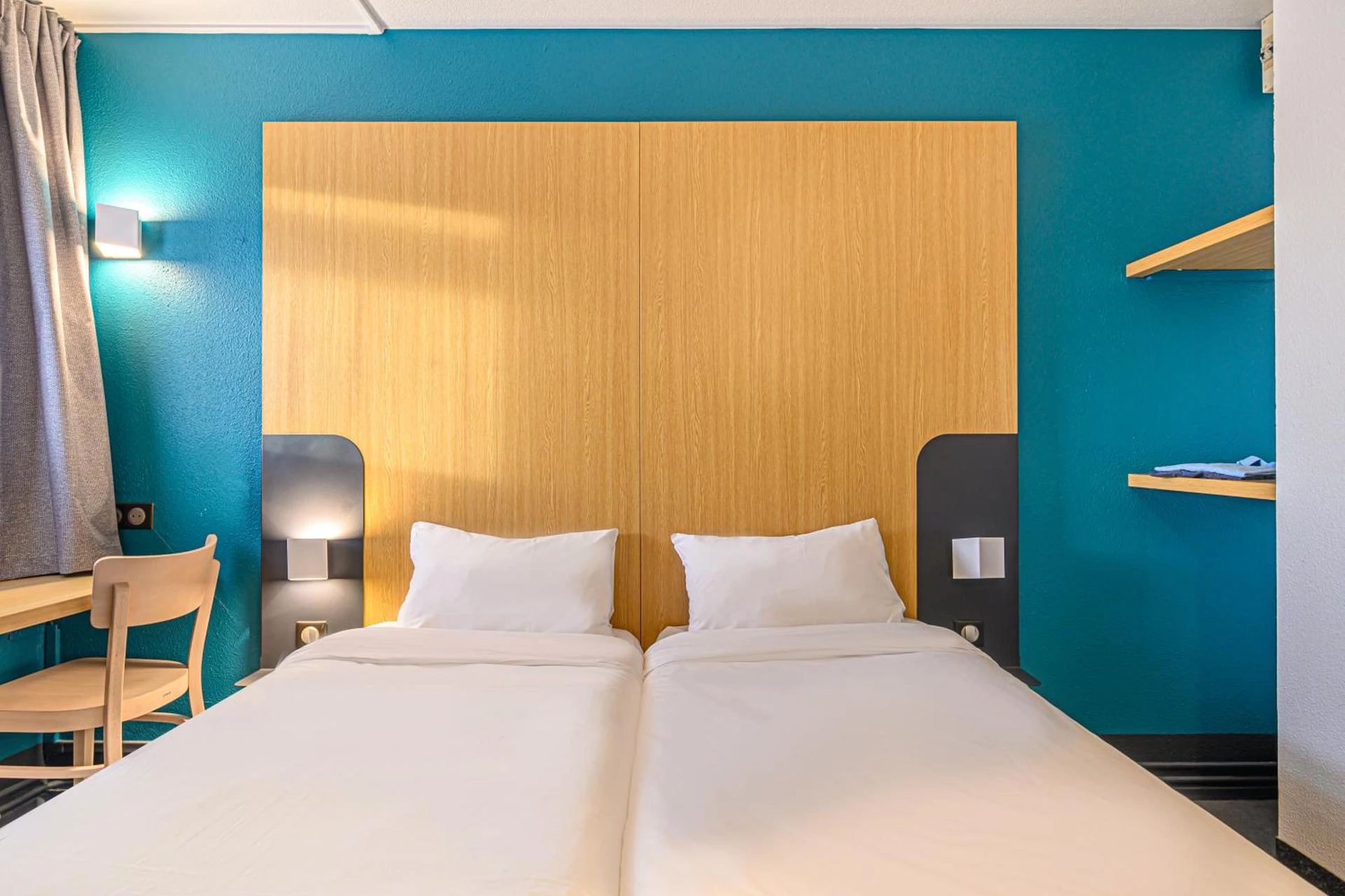 Chambre disponible pour un séminaire d'entreprise à B&B HOTEL Vannes Est Golfe du Morbihan - Vannes